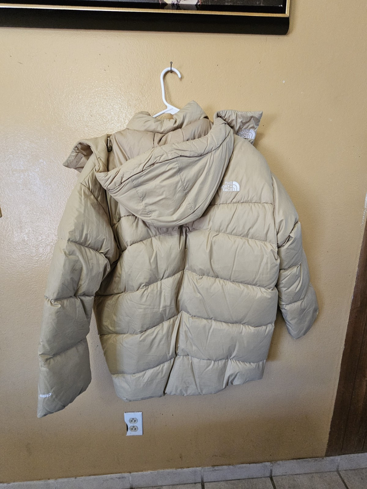 The North Face Hooded Jacket Women M Puffer 550 New With Tags Cream Color CC1