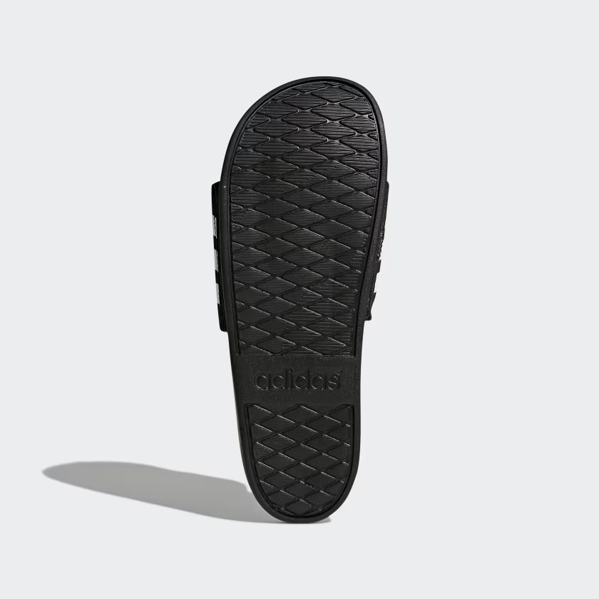 adidas men Adilette Comfort Slides