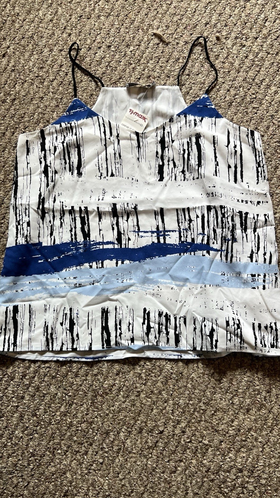 Woman’s Dalia Shirt Size Medium