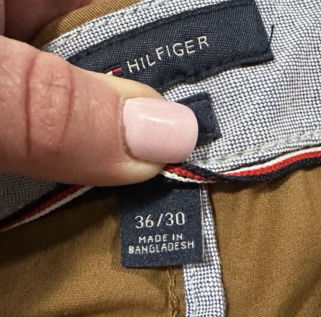 Tommy Hilfiger Chino Pants Men’s 36×30 Brown Stretch Flat Front 39 Waist