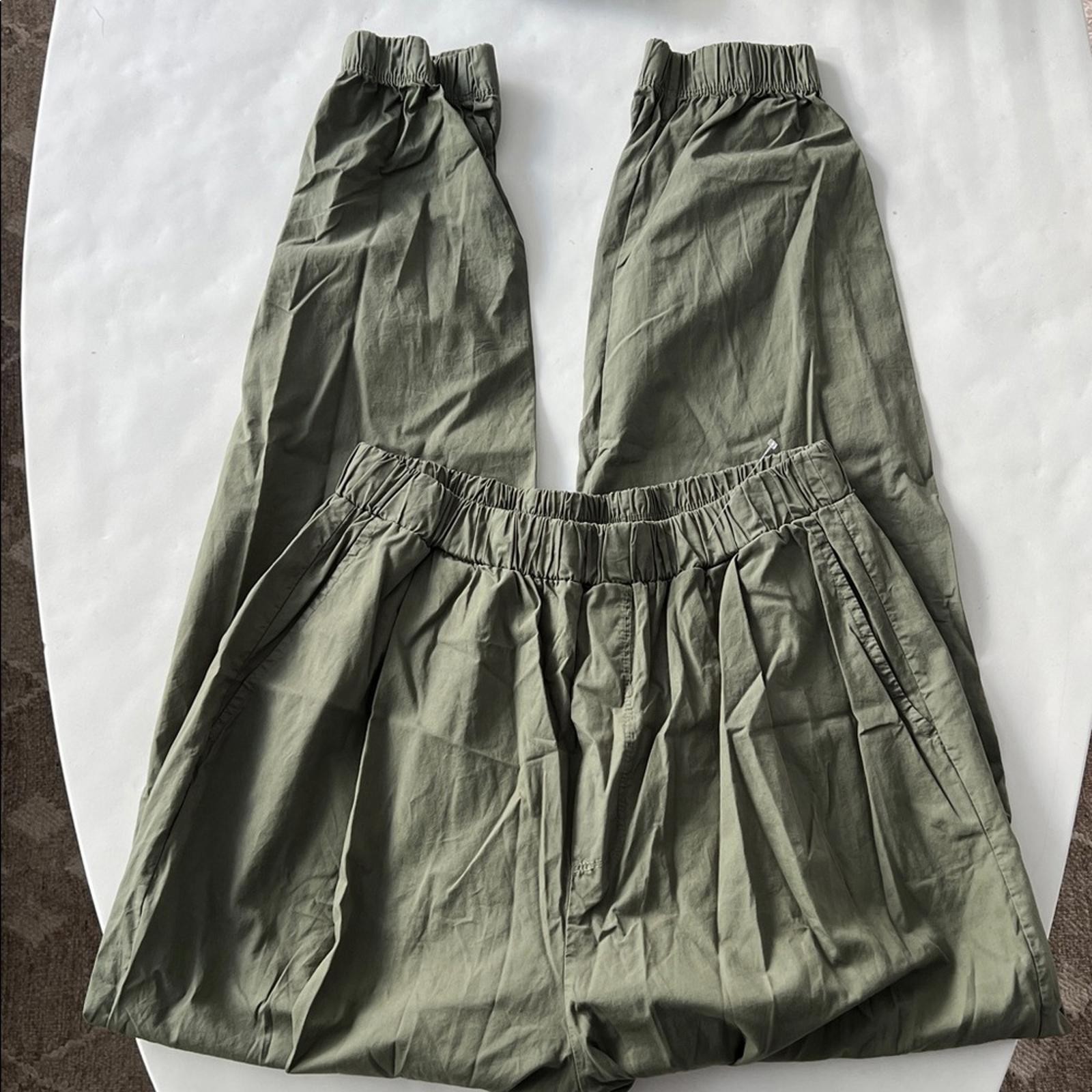 STATESIDE Structured Poplin Pleated Jogger Pant Artichoke Green Women’s M $186