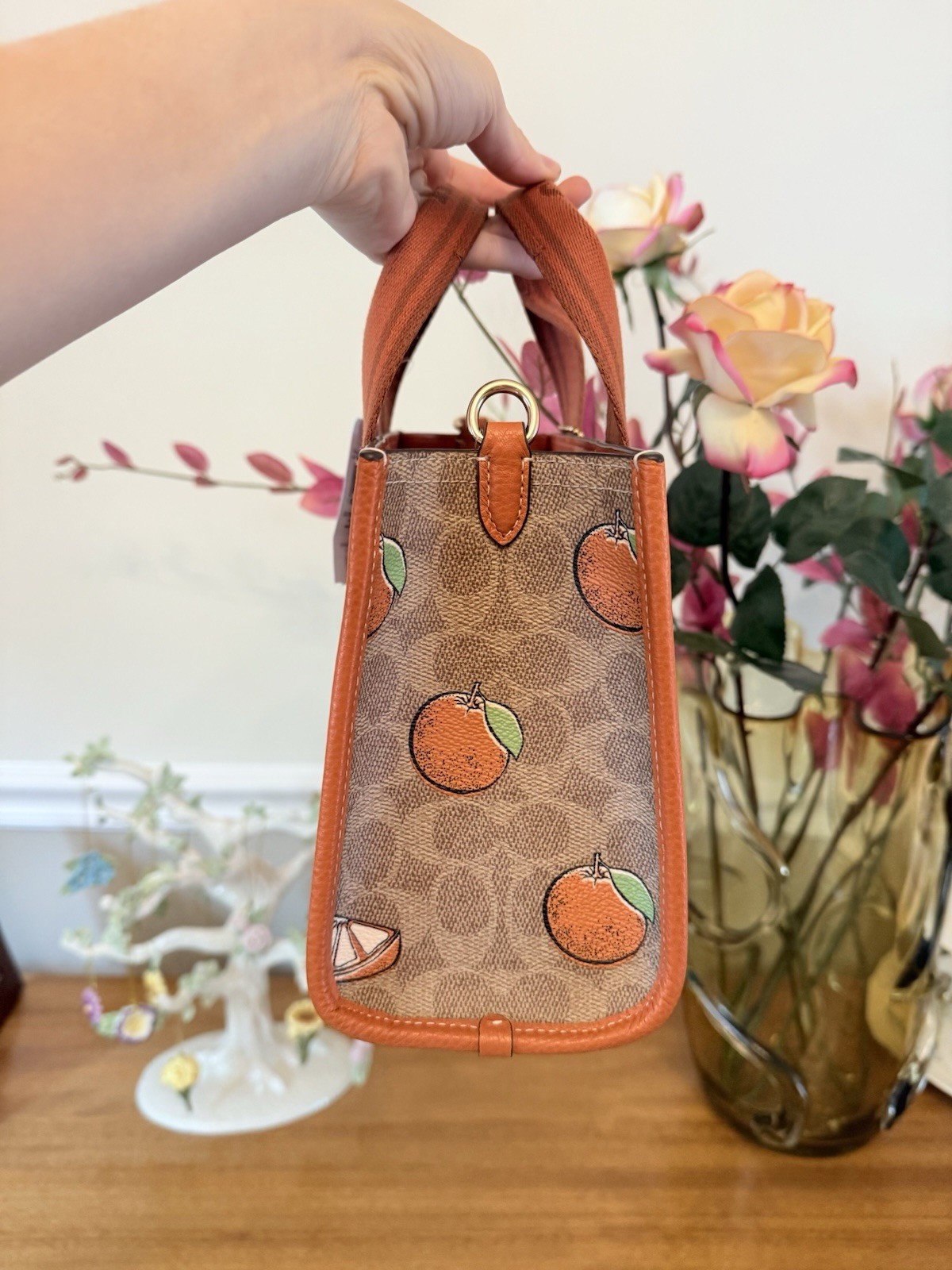 NWT Authentic COACH Smith Tote 24 In Signature Canvas With Orange Print CAR81