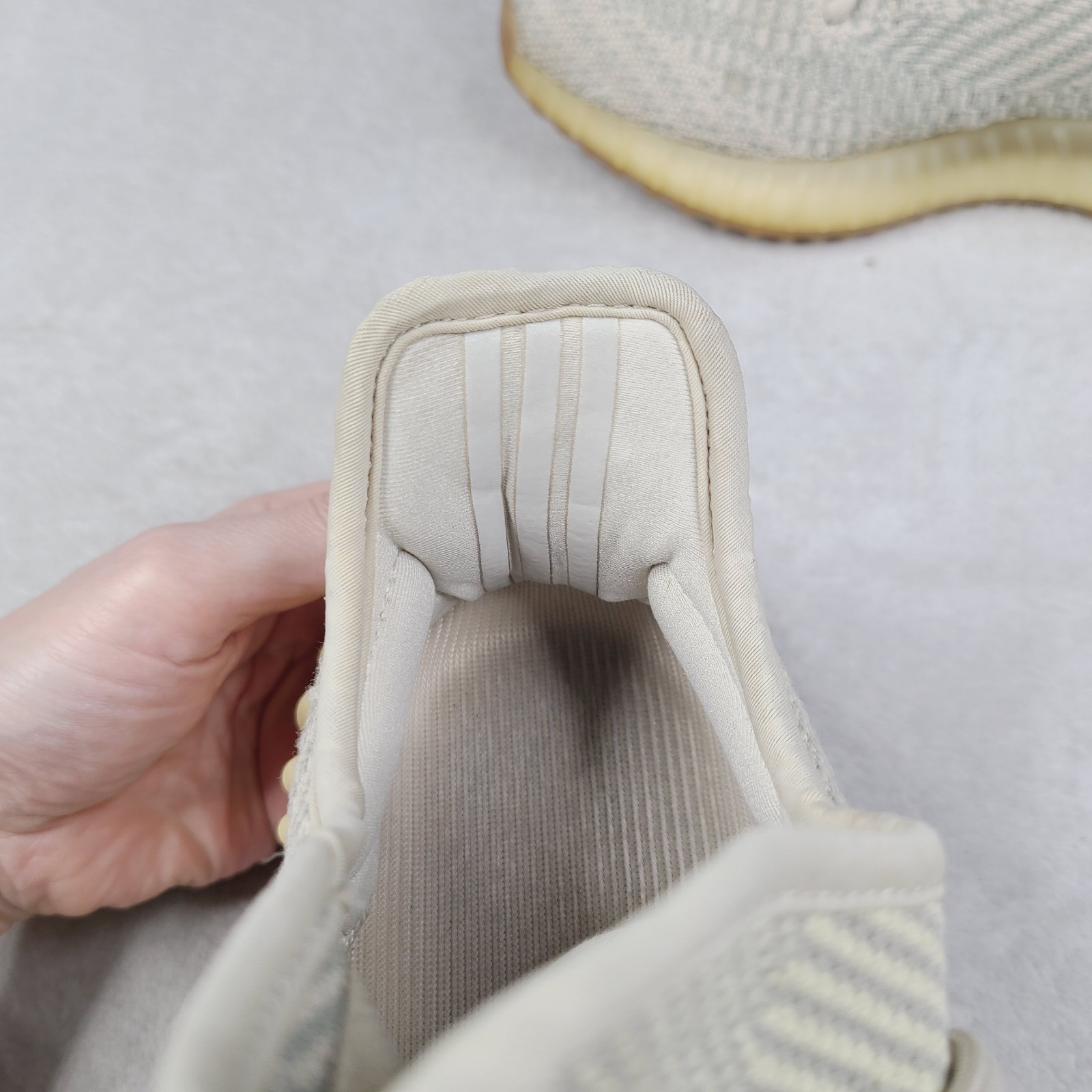 Adidas Yeezy YZY Boost 350 V2 Citrin Shoes Mens 9 Non Reflective Beige Knit