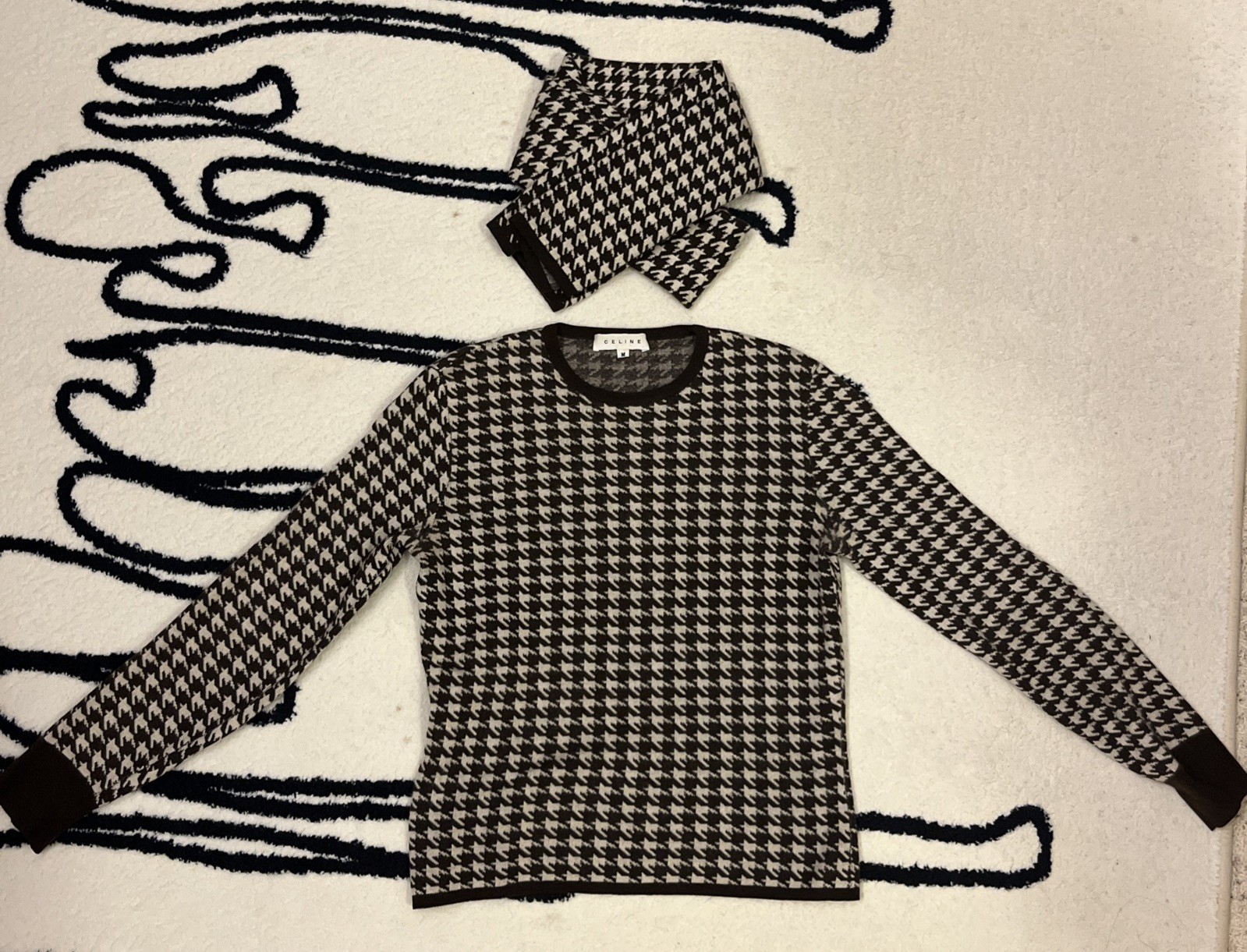 CELINE Houndstooth 96% Cashmere Sweater & Matching Scarf 2-Pc Set Brown M