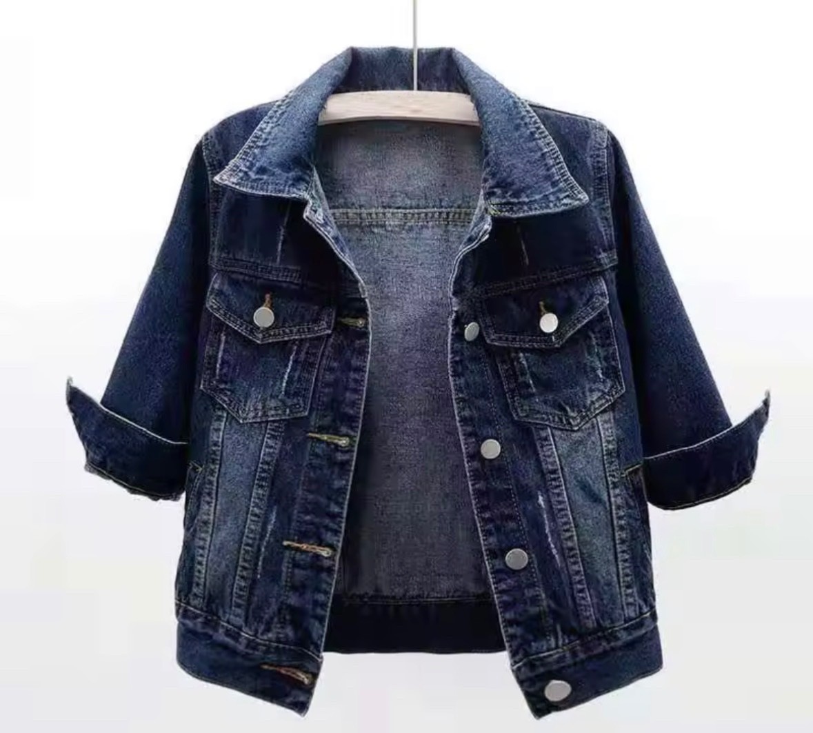 Short women’s denim jacket