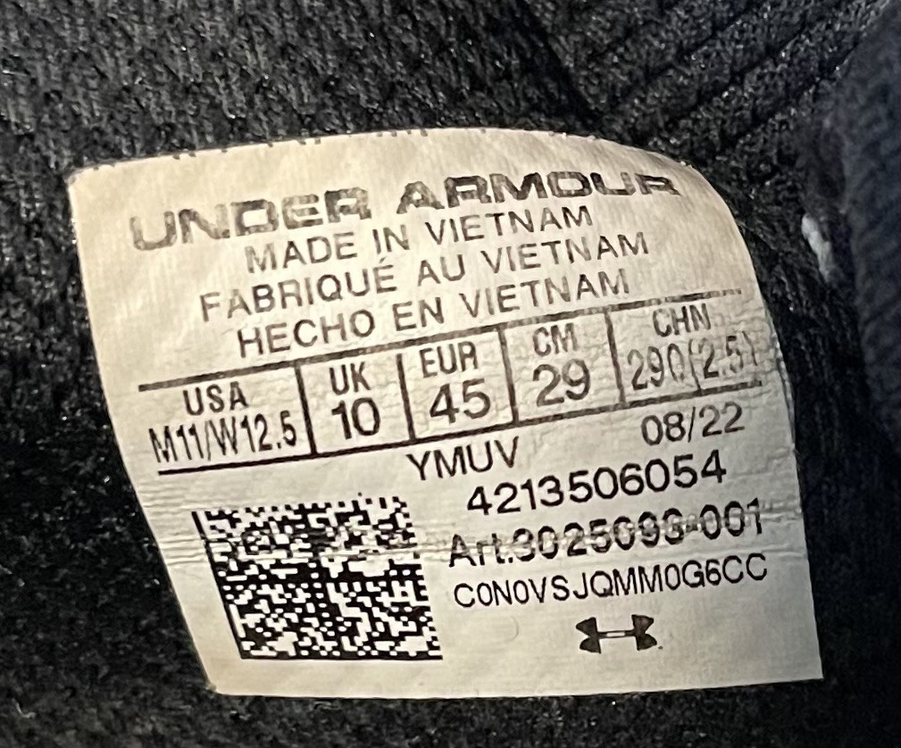 UNDER ARMOR CURRY 10 MAGIC, SIZE 11. 3025093-001. WITH BOX.