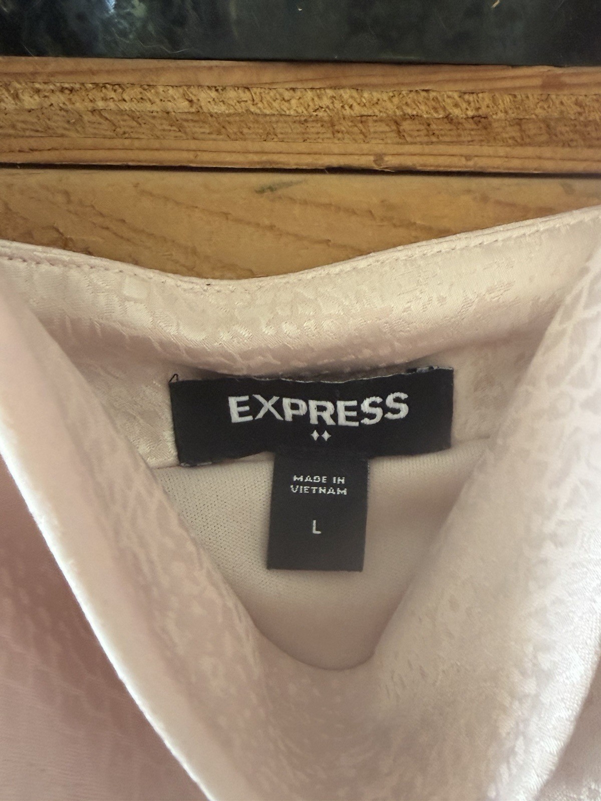 Express Women’s Full Slip L Pink Solid Polyester Adjustable Straps