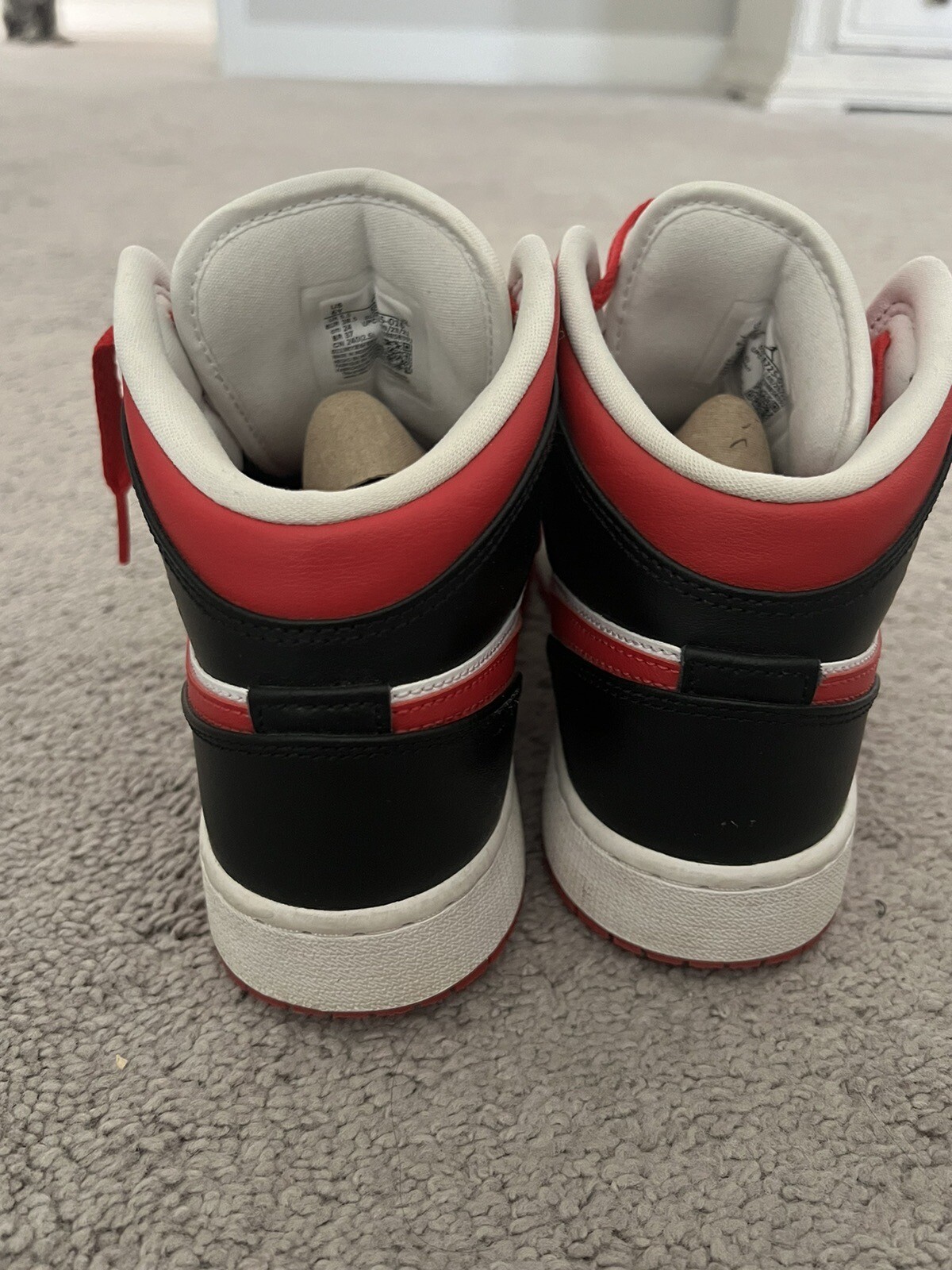 Sz 6 Y Nike Air Jordan 1 Mid GS Black Red White GS