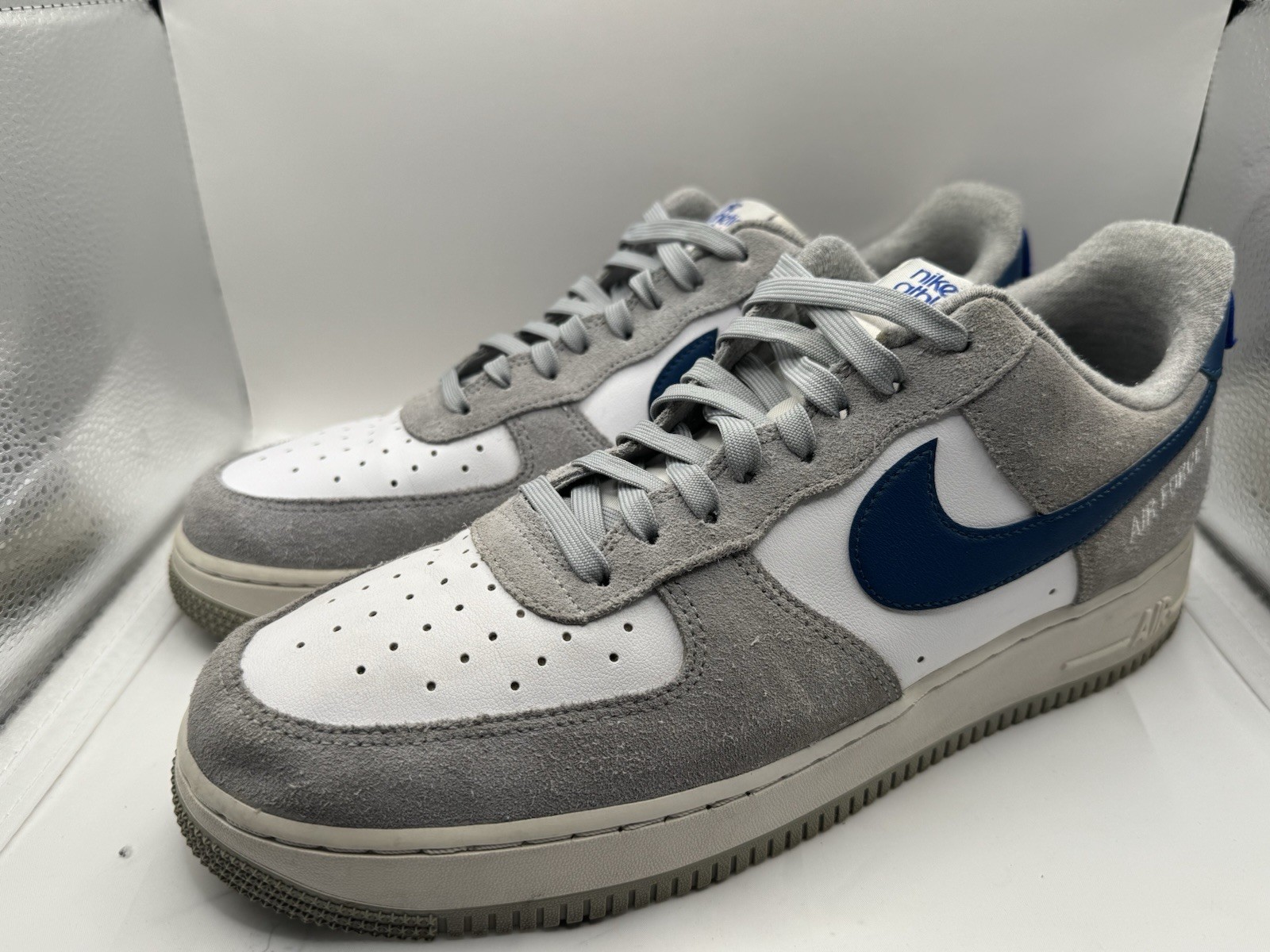 Nike Air Force 1 ’07 LV8 11.5