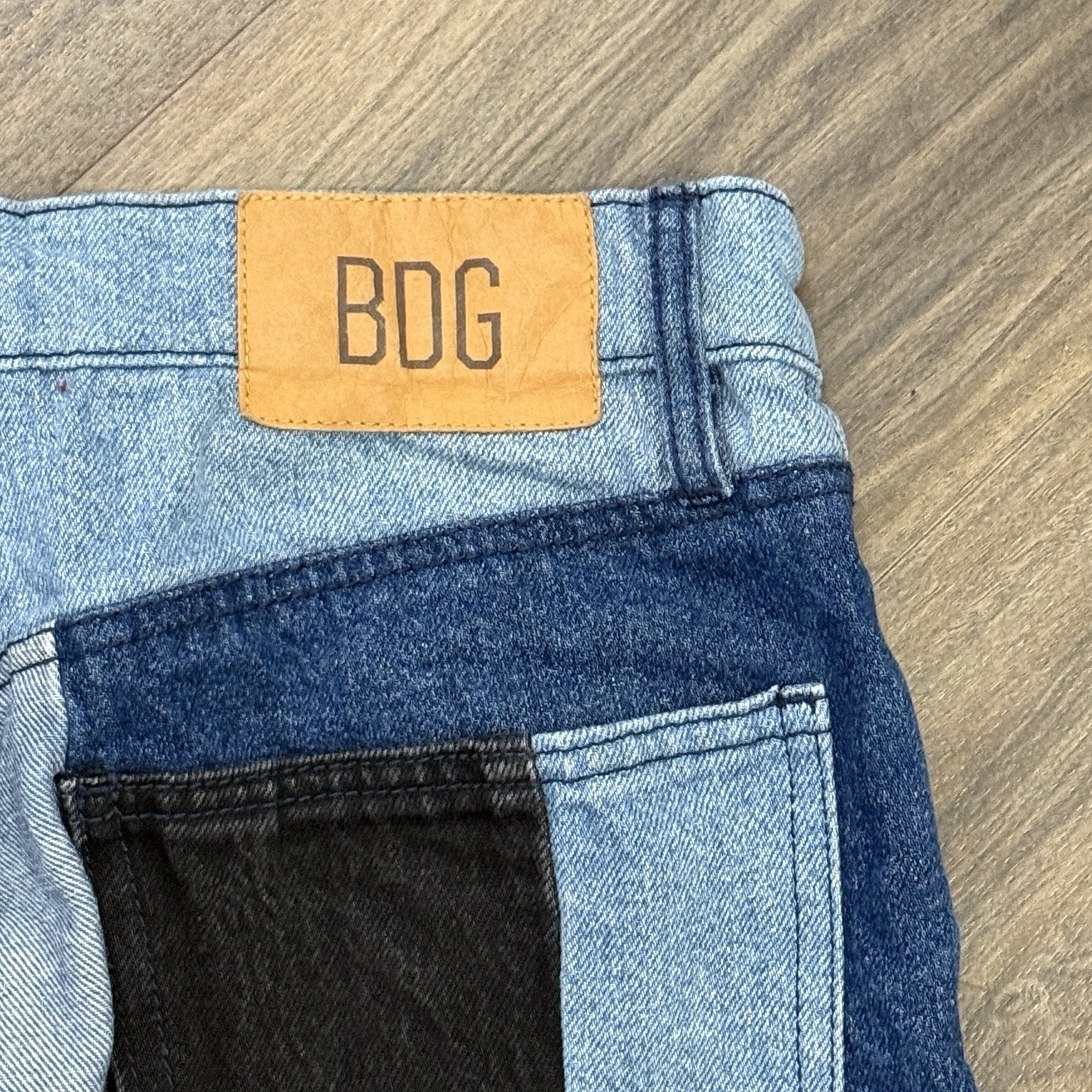 BDG High-Waisted Flare Patchwork Jeans Women’s Size 27 Blue Indigo Craft