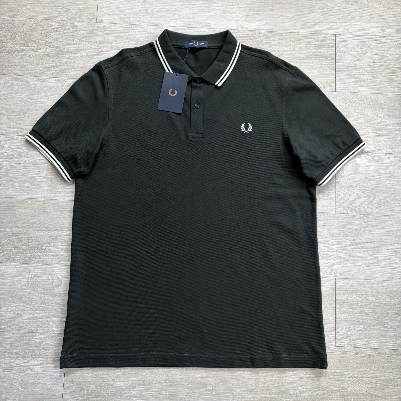 BNWT Fred Perry M3600 Short Sleeve Twin Tipped Polo Shirt Green Size Extra Large