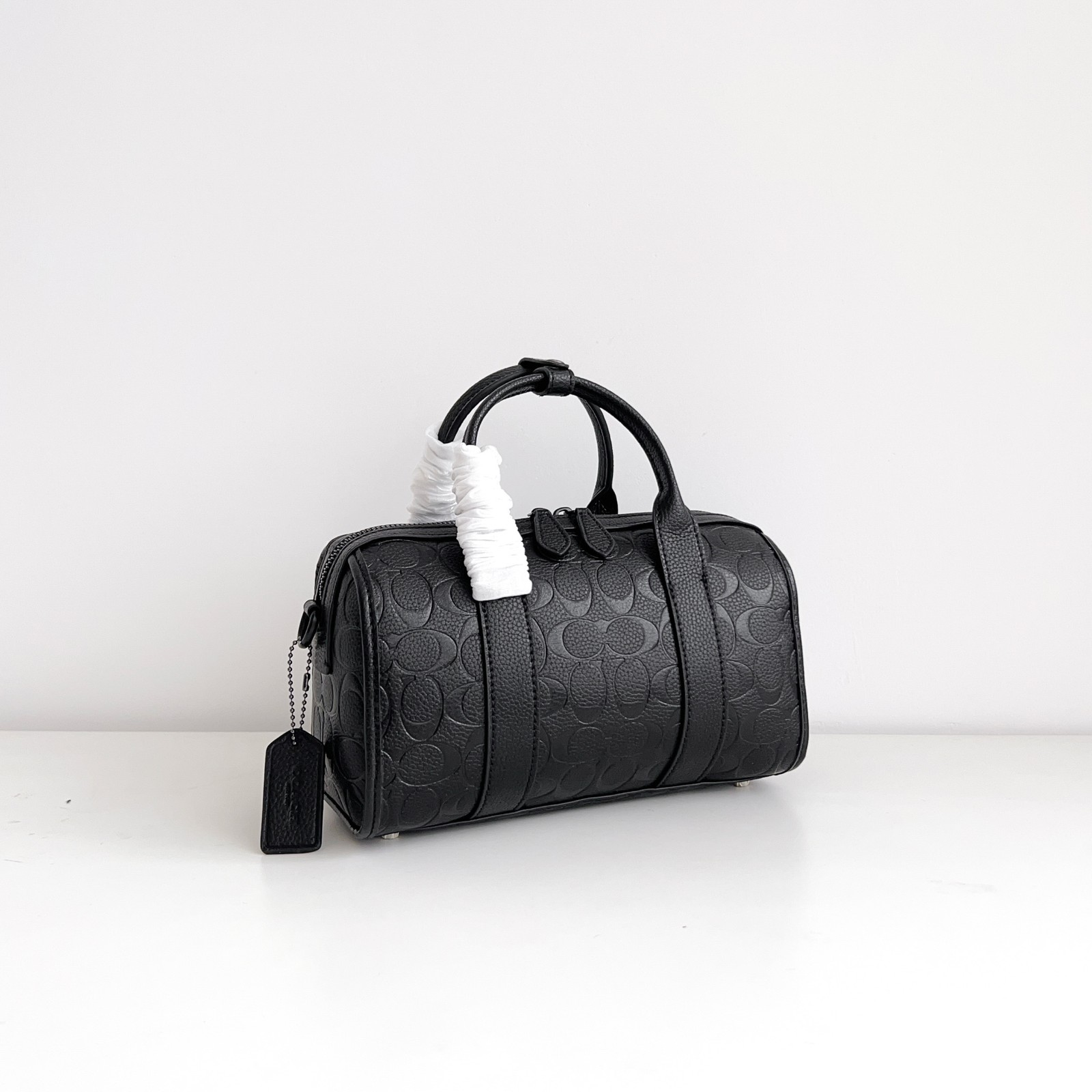 COACH Gotham Duffle 24 In Signature Leather Black CZ497 Outlet NEW