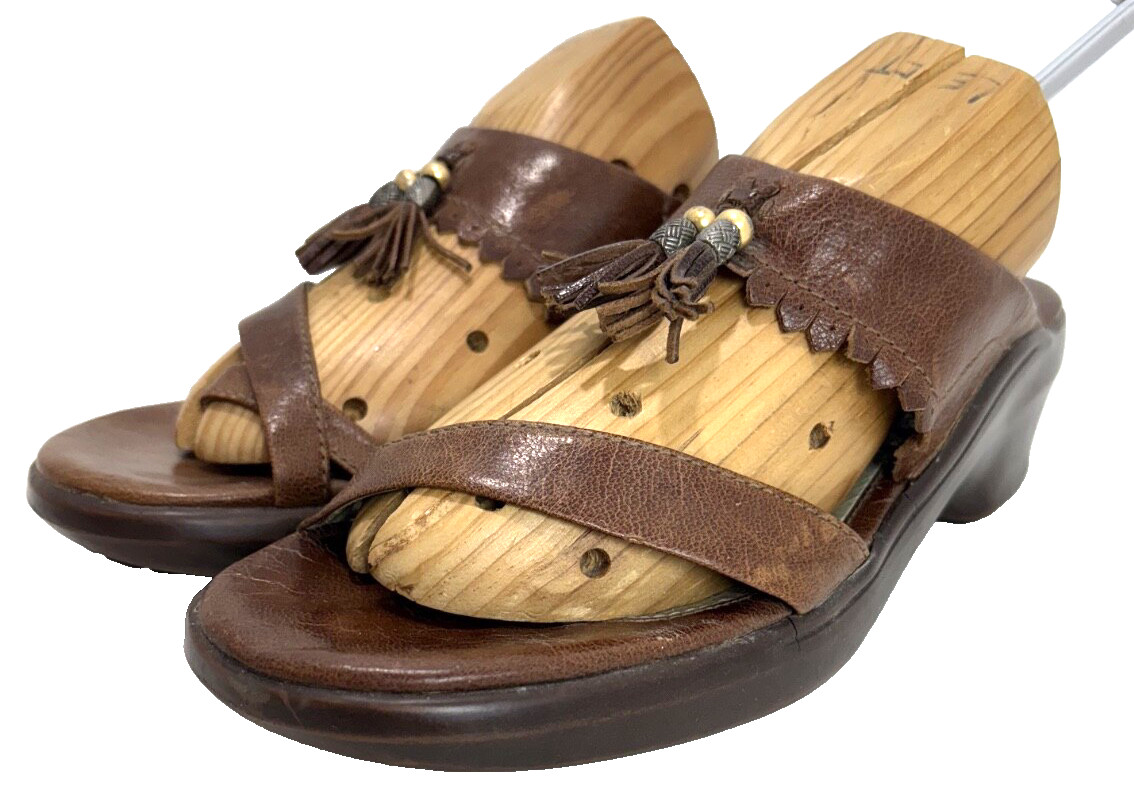ARIAT