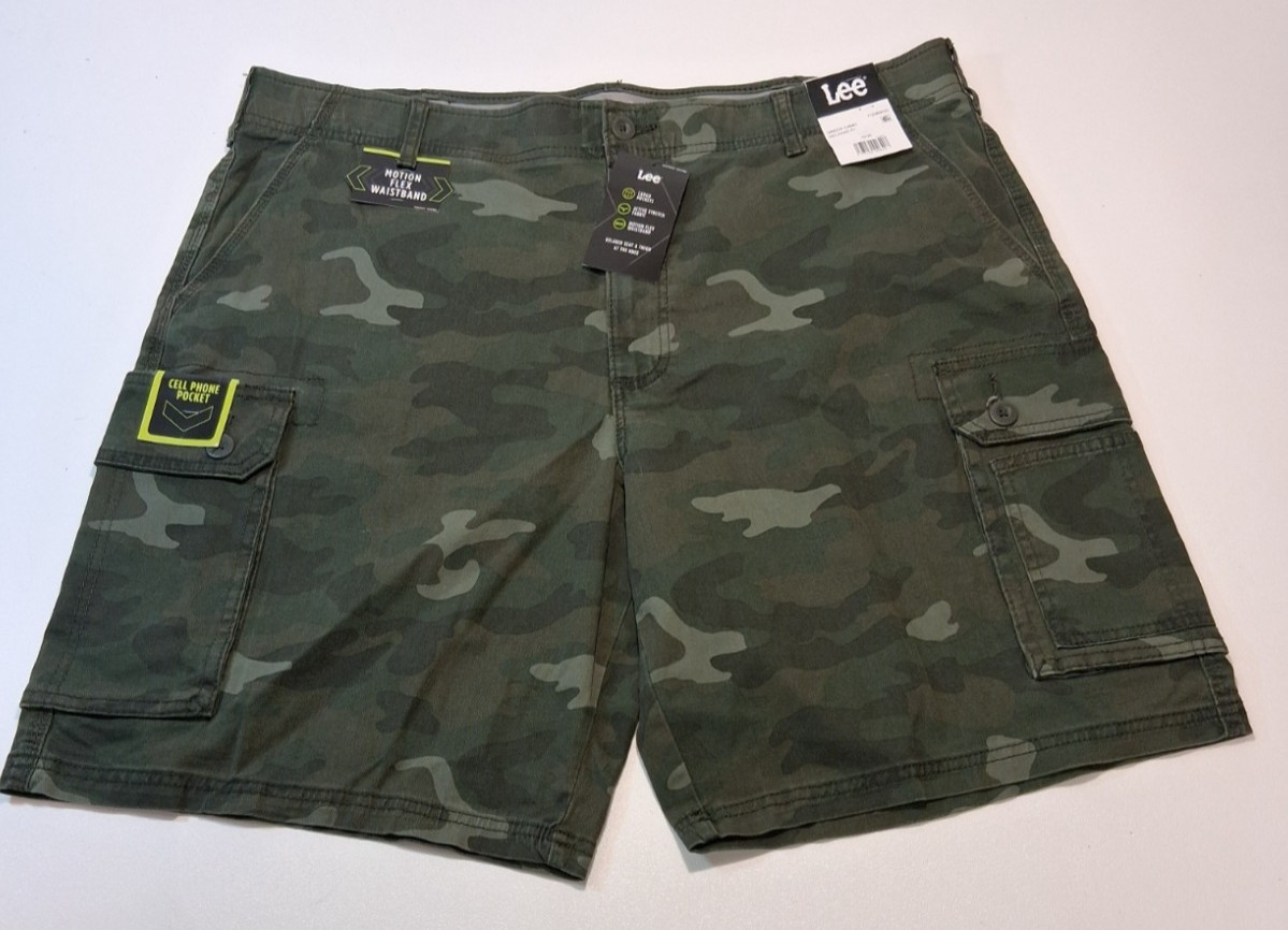 Lee Men’s Active Stretch Fabric Cargo Shorts Green Camo Flex Waistband, 40 New