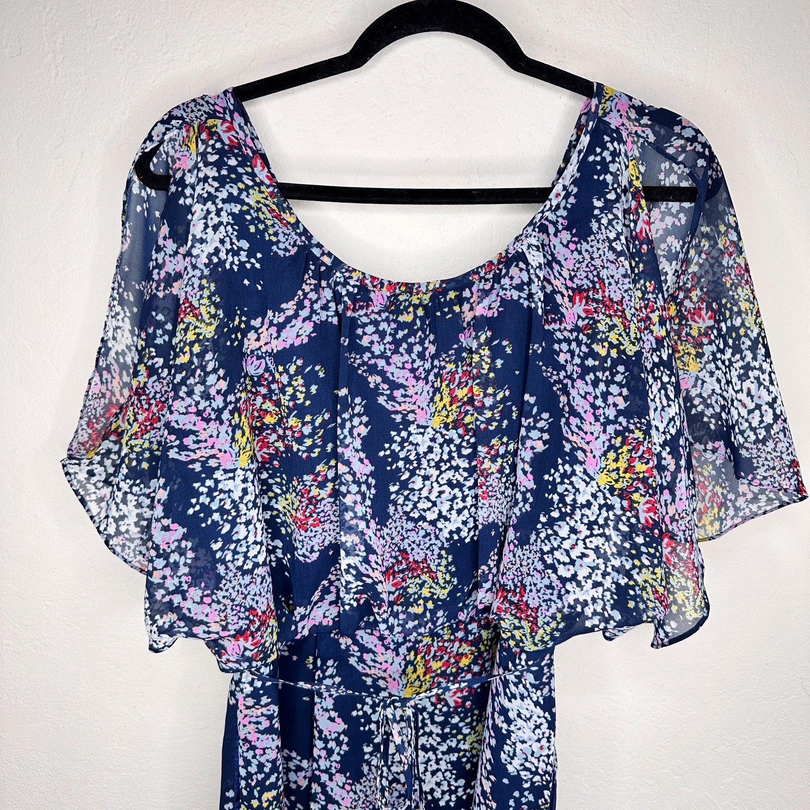 ModCloth Fiore Your Entertainment Flora Navy Blue Floral Cold Shoulder Dress Lg