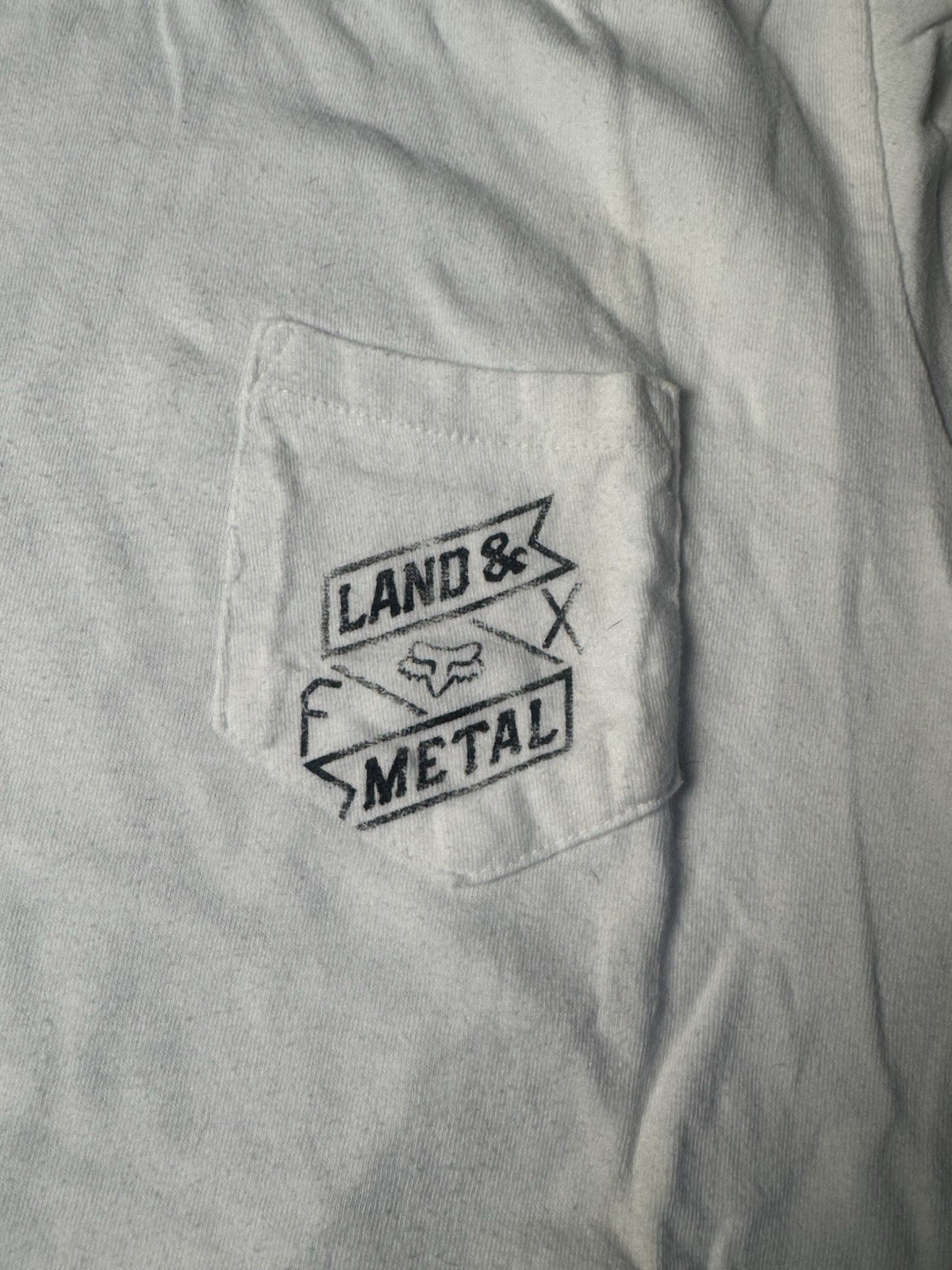 Fox Racing Shirt Medium White Y2K Style Land And Metal Pocket Graphic Tee Mens