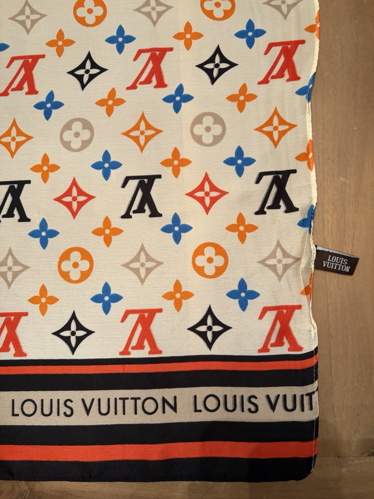 Louis Vuitton Luxury Silk Multicolor scarf Monogram 70” X 35” Made In Italy