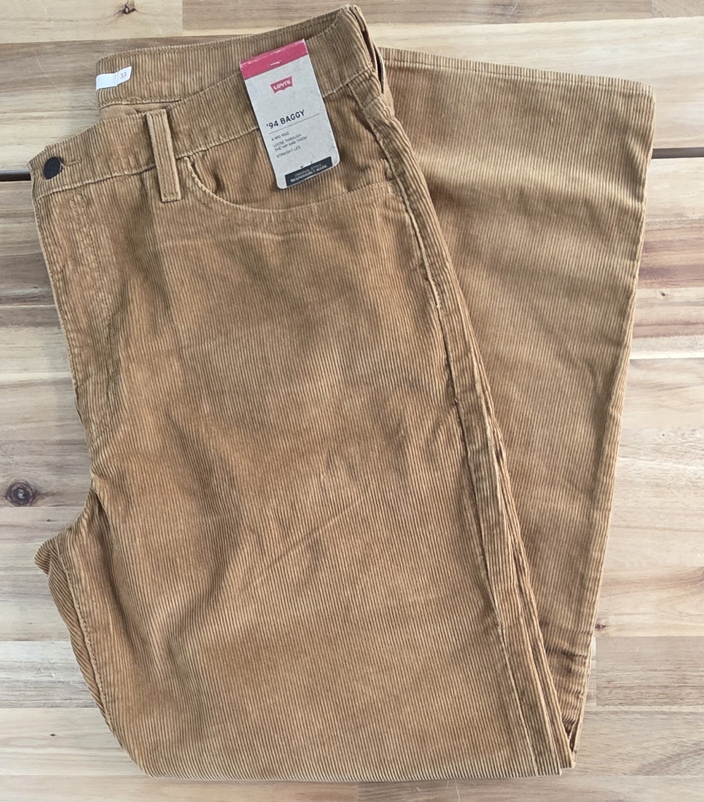 NWT – Levi’s ’94 BAGGY STRAIGHT LRG – NEW – Size 33×31