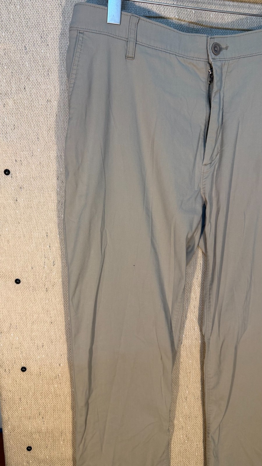 Orvis Mens 36×30 Khaki Chino Pants Tan Fly Fishing Outdoor Casual