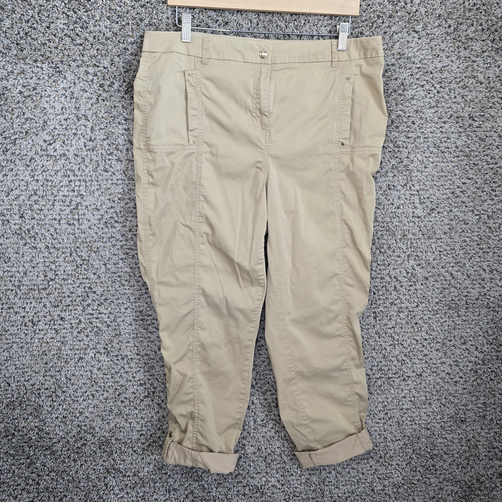 Chicos Pants Womens 2 US 12 Beige Utility Ankle Cuffed Pockets Casual Ladies