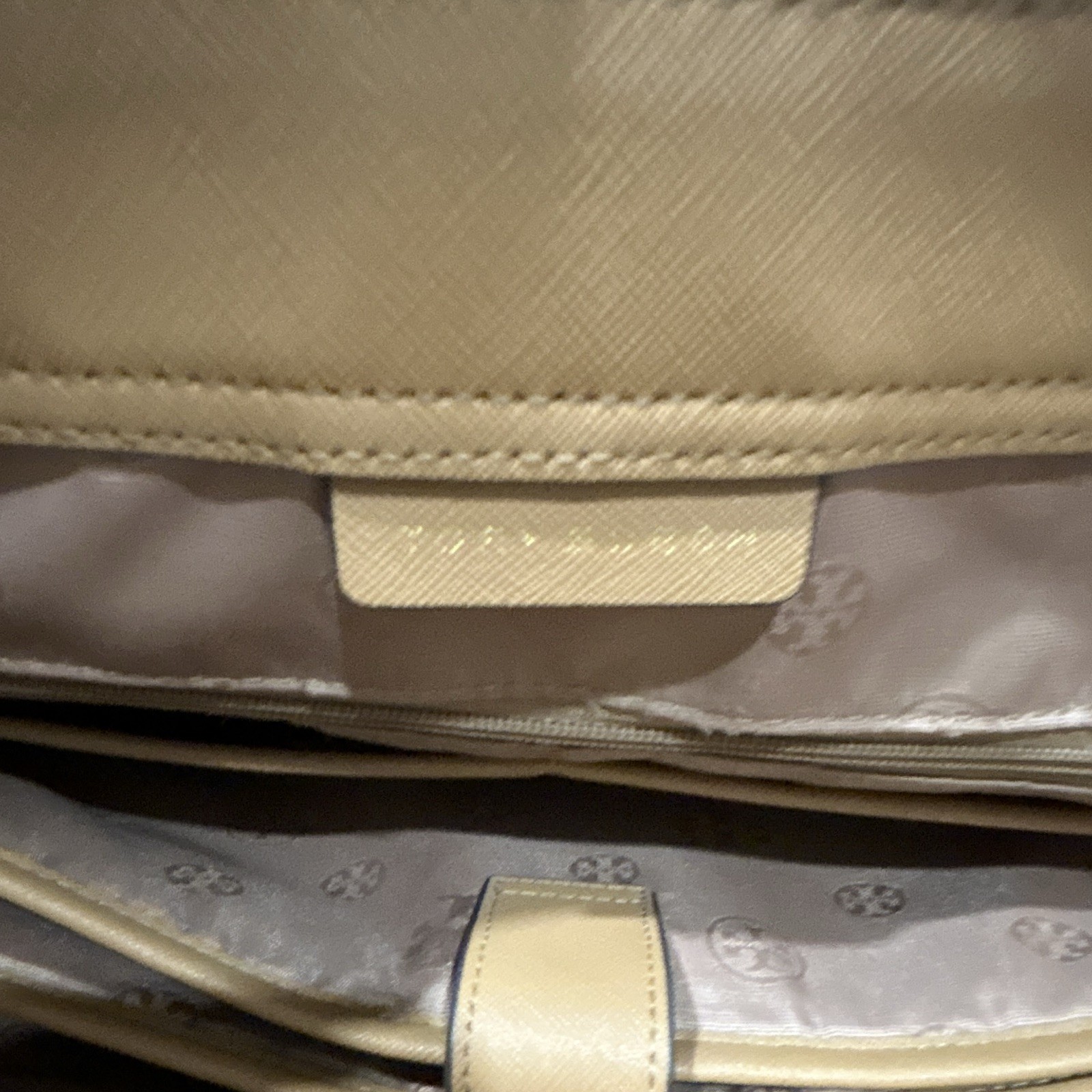 Tory Burch Tan Zip Top Tote Bag Gold Hardware Double Strap Inner Pockets magnet