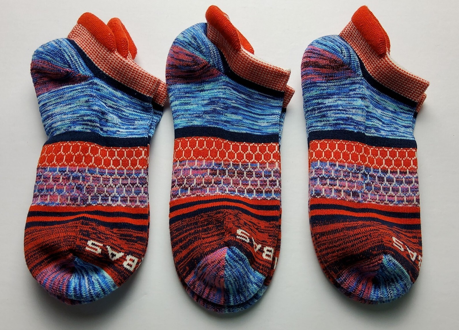 Bombas Space Dye Pattern Ankle Socks Lot Of 3 Size L