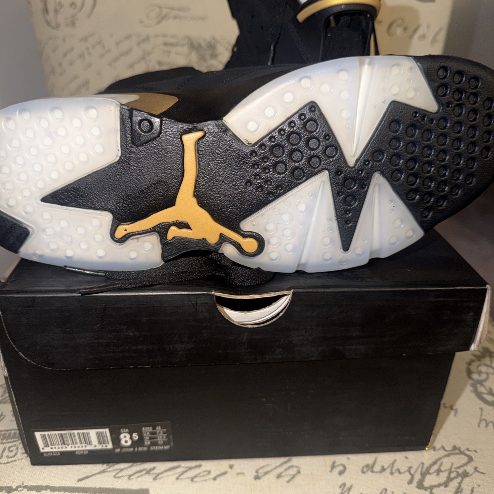 Nike Air Jordan 6 Retro