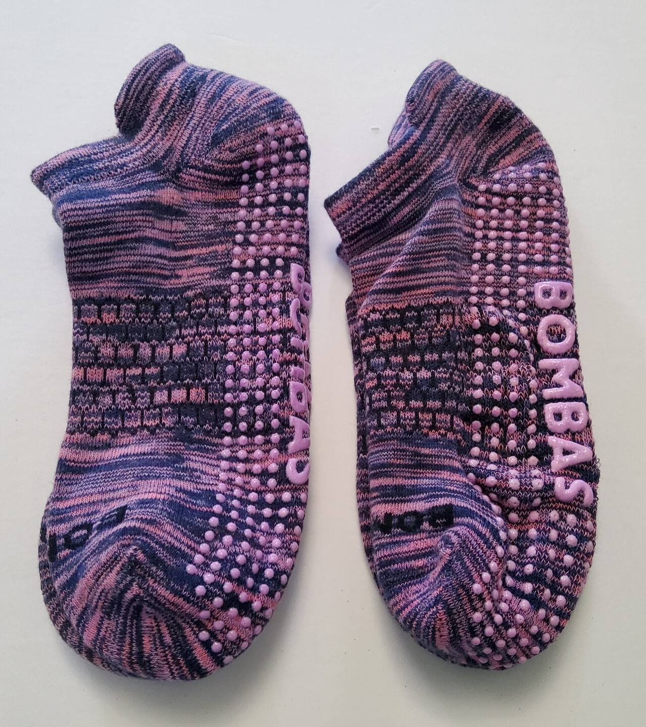 Bombas Grippers Space Dye Ankle Socks Lot Of 2 Pairs Size L