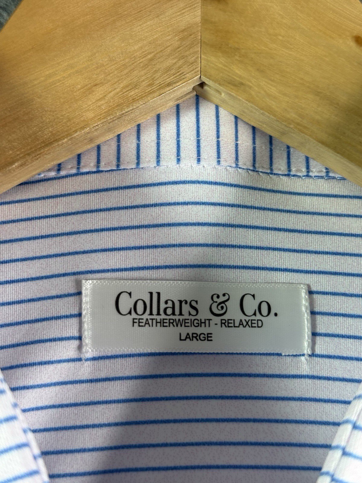 Collars & Co Pink & Blue Stripe Featherweight Relaxed Dress Collar Polo Large