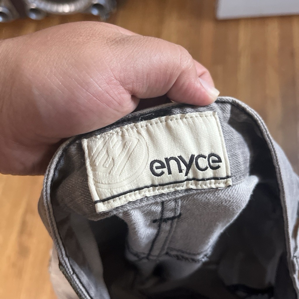 Enyce Men’s Gray Light Wash Denim Straight Jeans Embroidered Logo 5-Pocket
