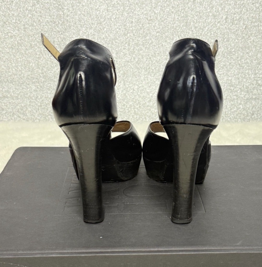 Gucci Women’s Black Leather Strappy Ankle Strap Open Toe Heels Buckle 6B