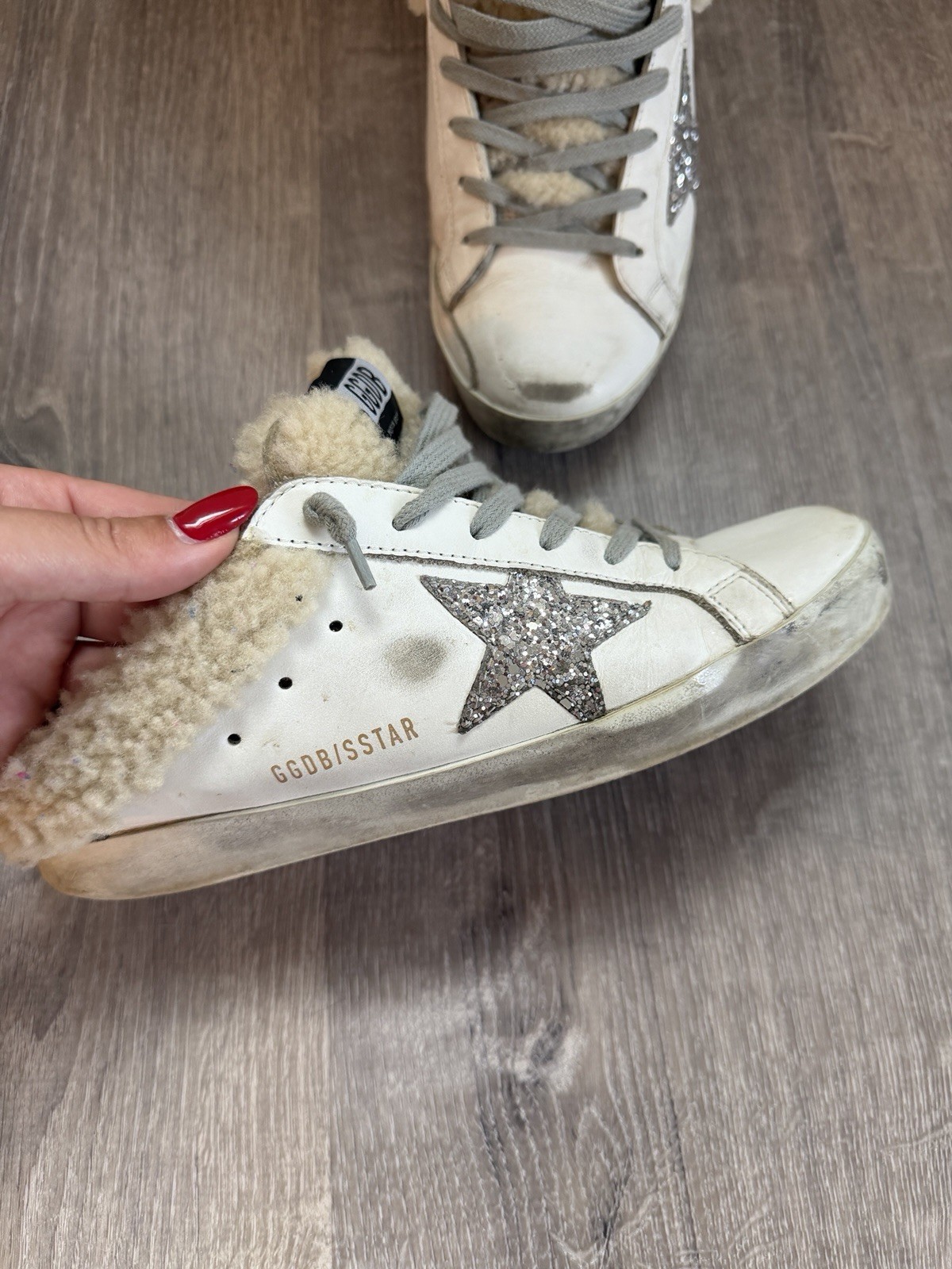 Golden Goose Superstar Low Top Shearling Lined Lace-Up Sneakers White/Silver