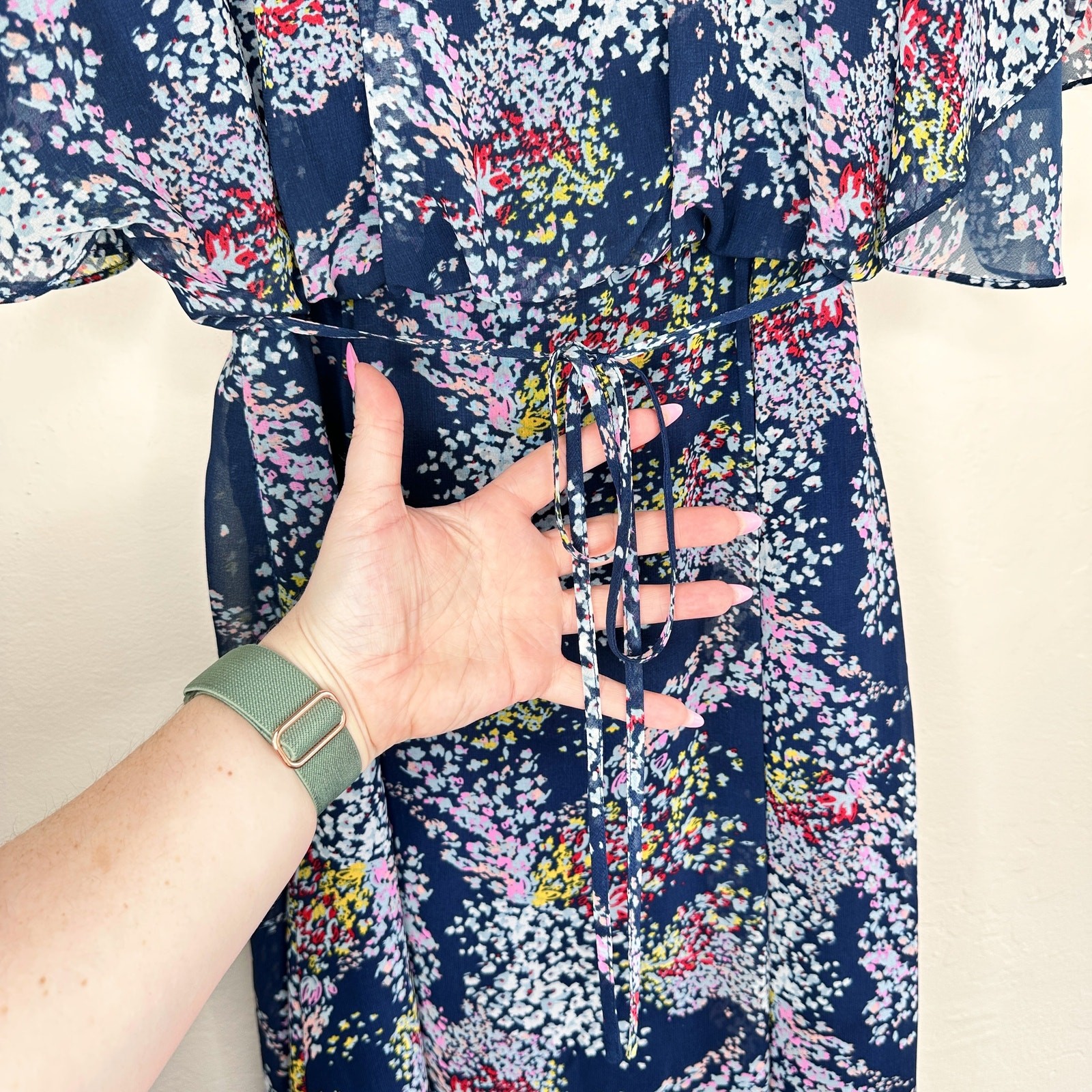 ModCloth Fiore Your Entertainment Flora Navy Blue Floral Cold Shoulder Dress Lg