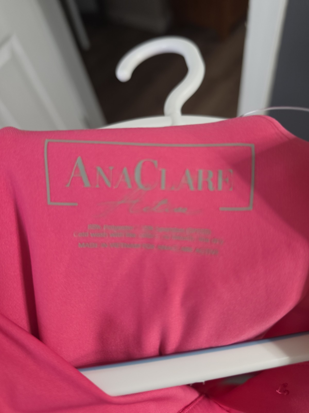Ana Clare Women’s Active XL Top NWT