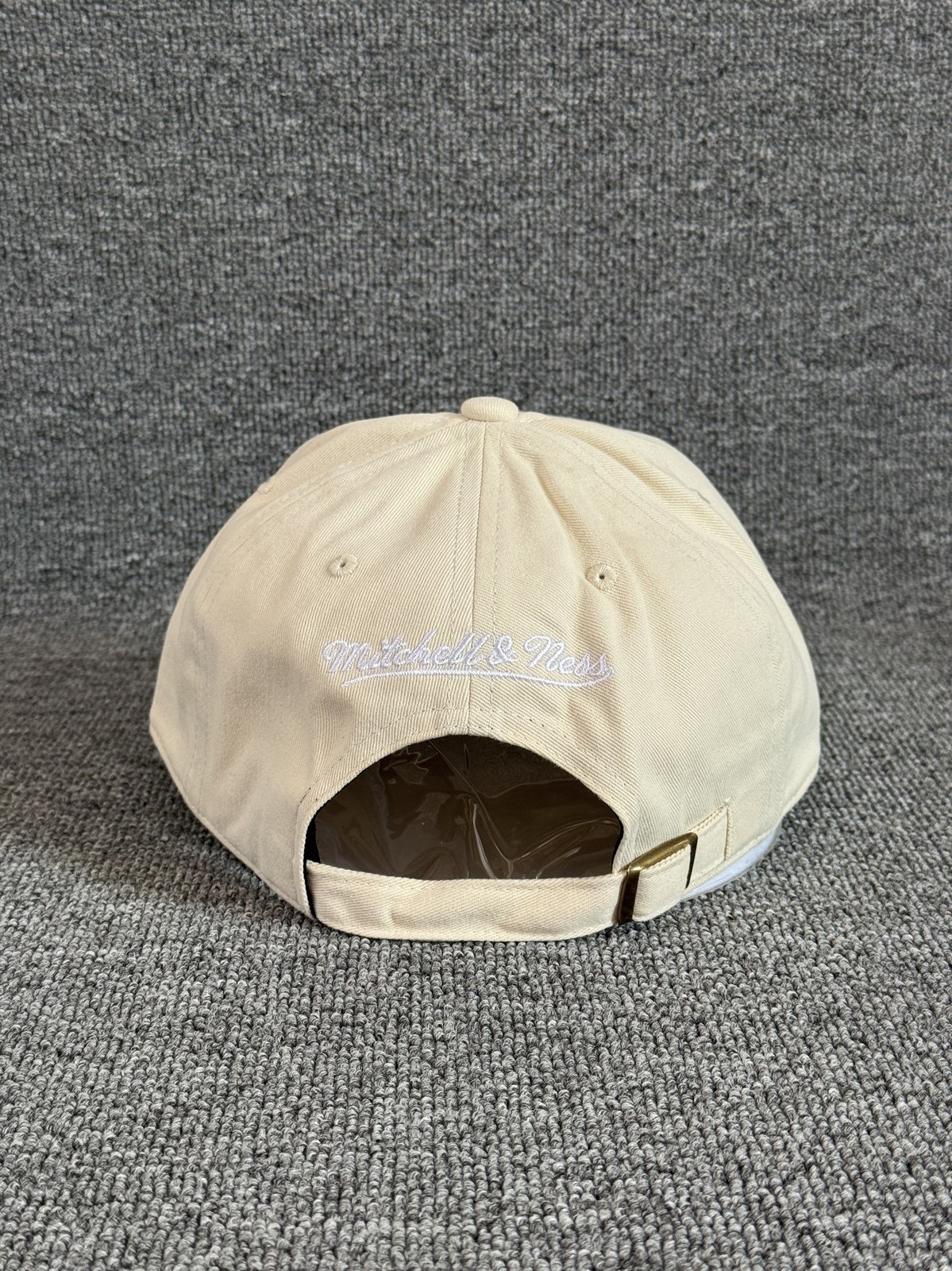 Mitchell & Ness Warriors Dad Hat Strapback Cream Cap Unknown Size