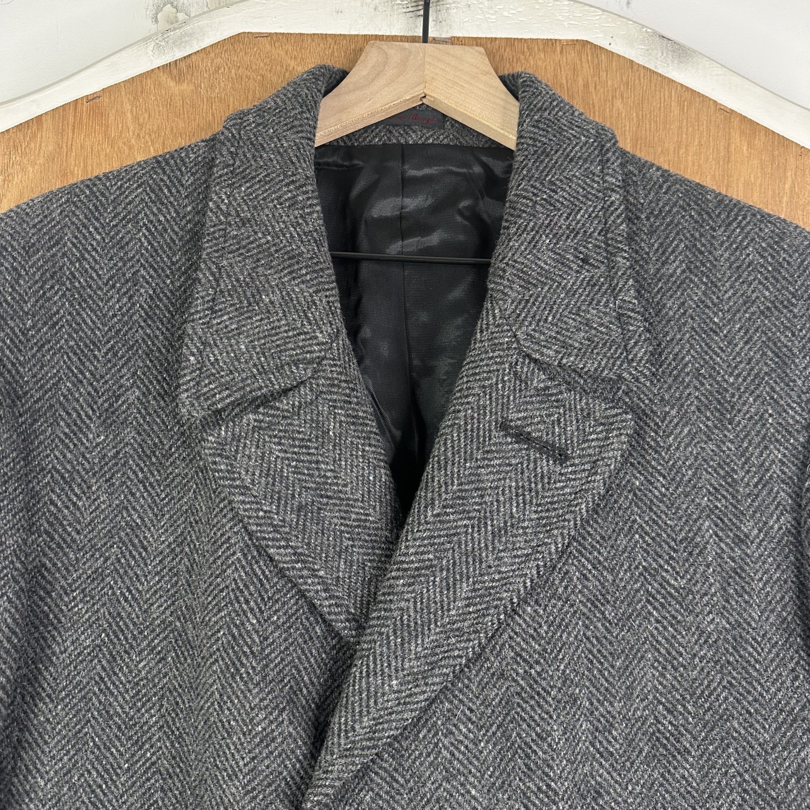 Nino Cerruti Jacket Mens 44L Gray Herringbone 3 Button 100% Tweed Pea Overcoat