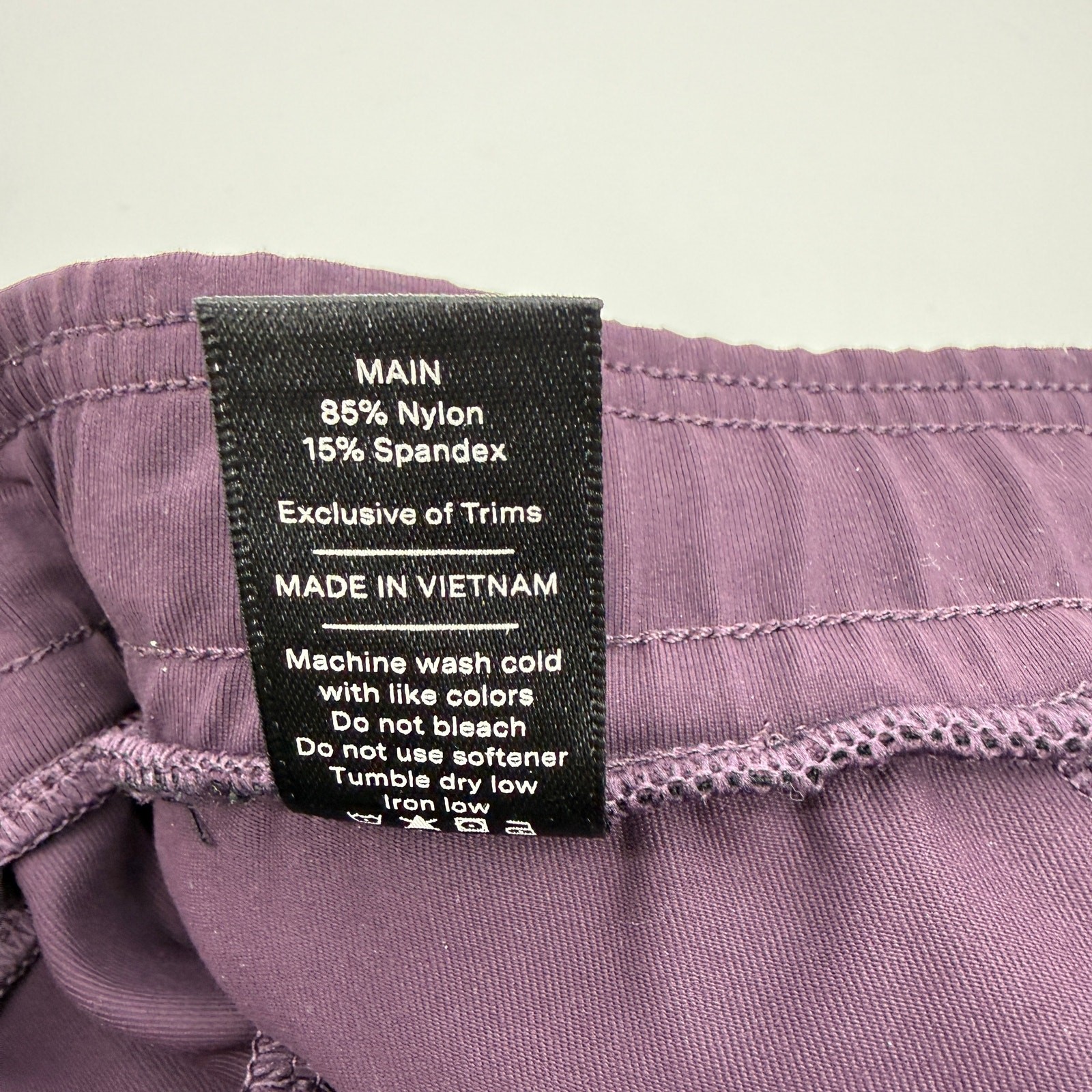 PUBLIC REC Mens All Day Every Day Pant Size 32 Merlot Stretch Jersey Tapered Leg