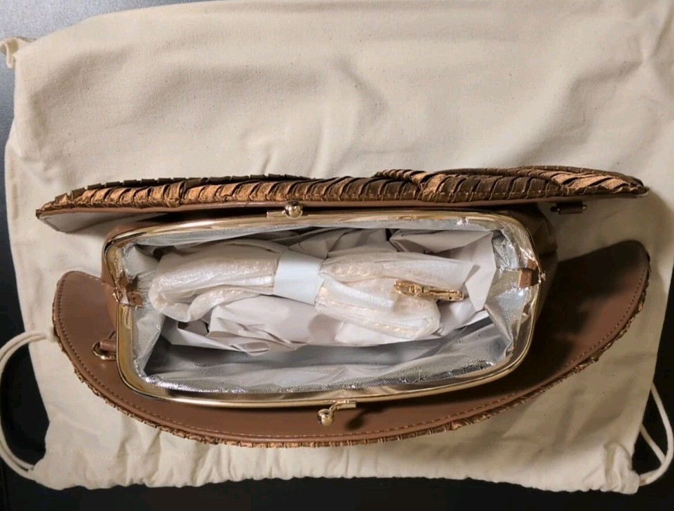 PANERA BREAD THE CROISSANT CLUTCH IN HAND READY TO SHIP NEW RARE HOT L@@K!