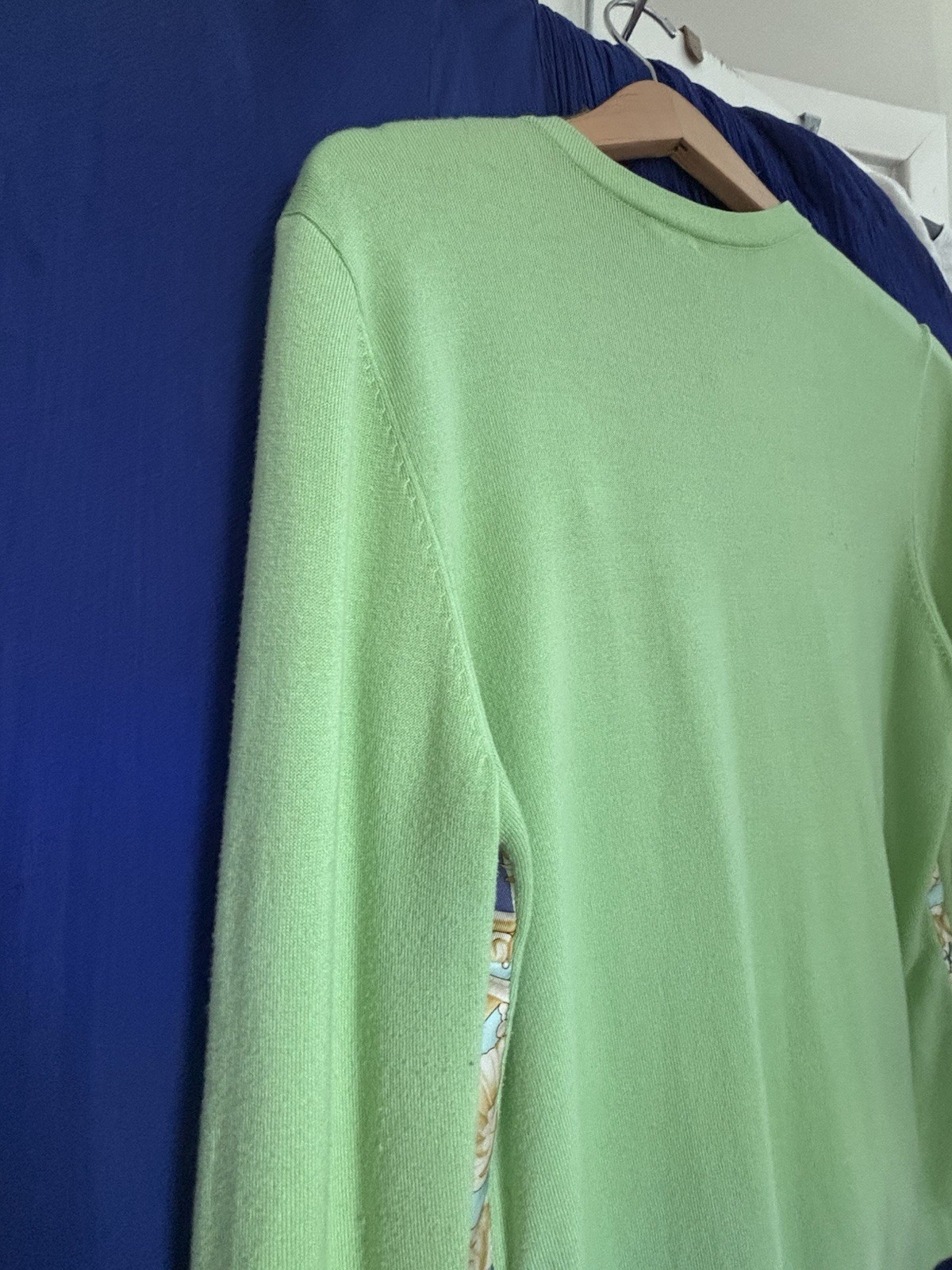 J. McLaughlin Mint Green Silk Front Scarf Print Cardigan L/S Sweater Buttons M