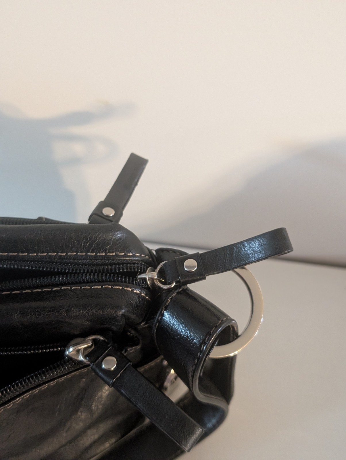 Giani Bernini Black Real Leather Shoulder Handbag Purse Minimalist Luxury