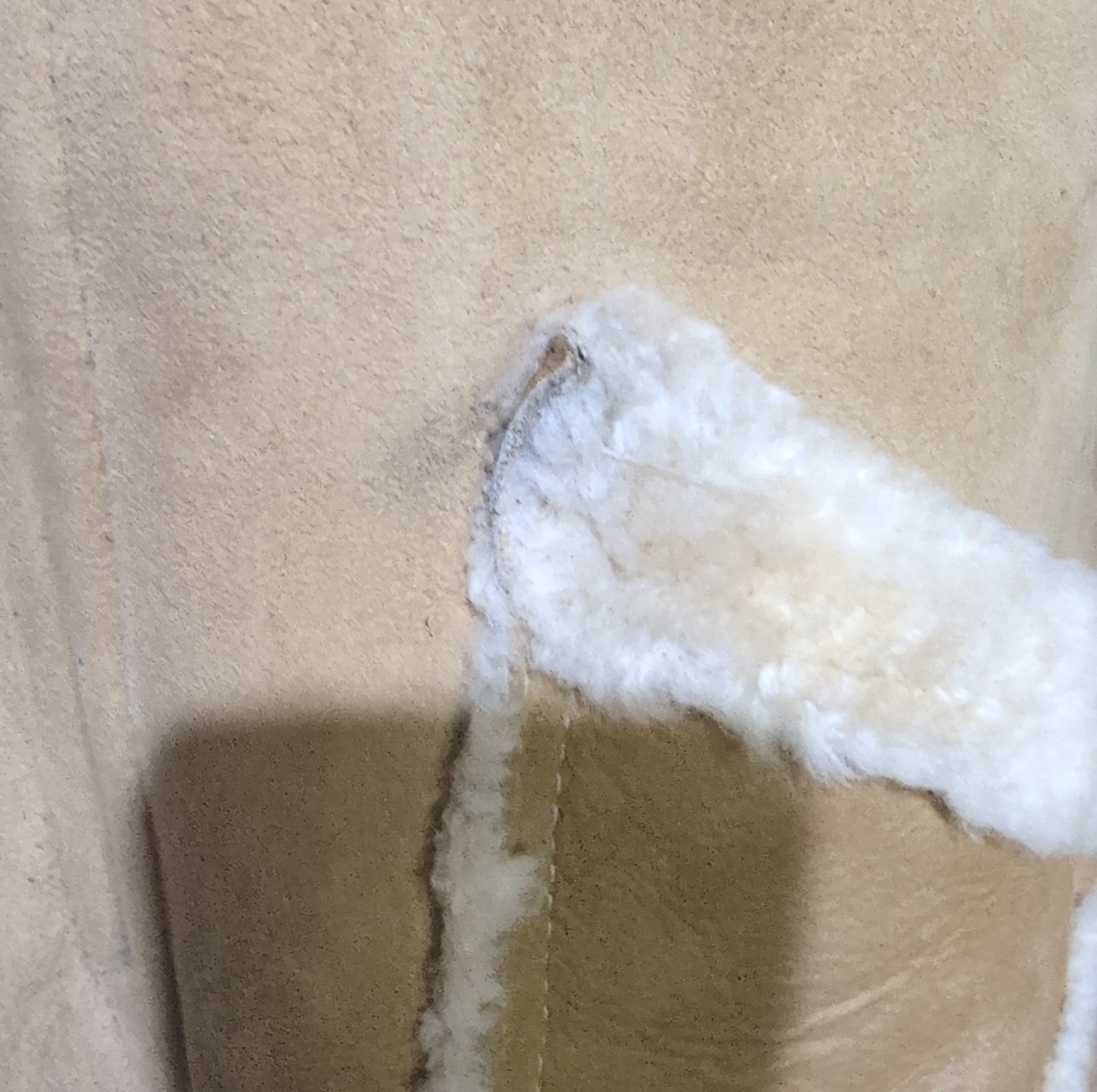 Saks Fifth Avenue Shearling Suede Jacket Fur Trim Buckle Beige Long Sleeve 42