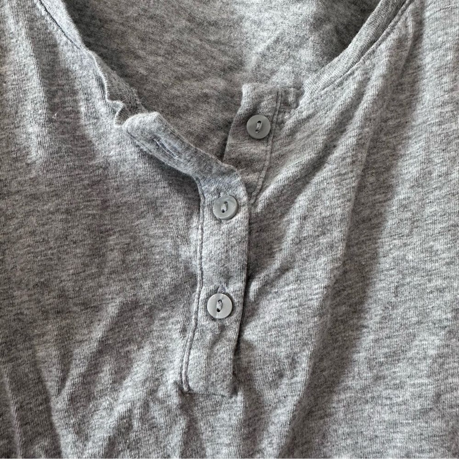 1X Gray Sleeveless Old Navy Tank Top