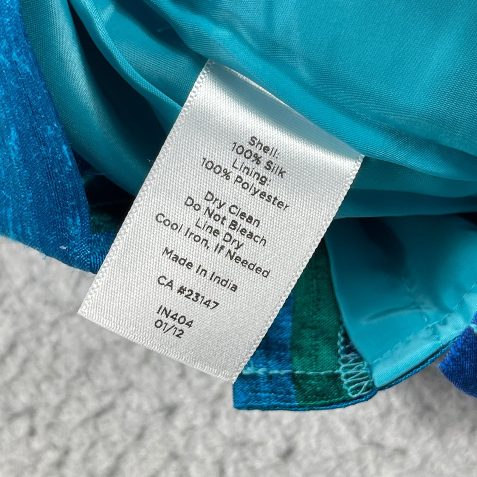 Talbots Silk Shell Top Womens 10 Blue Green Striped Sleeveless Boat Neck Blouse
