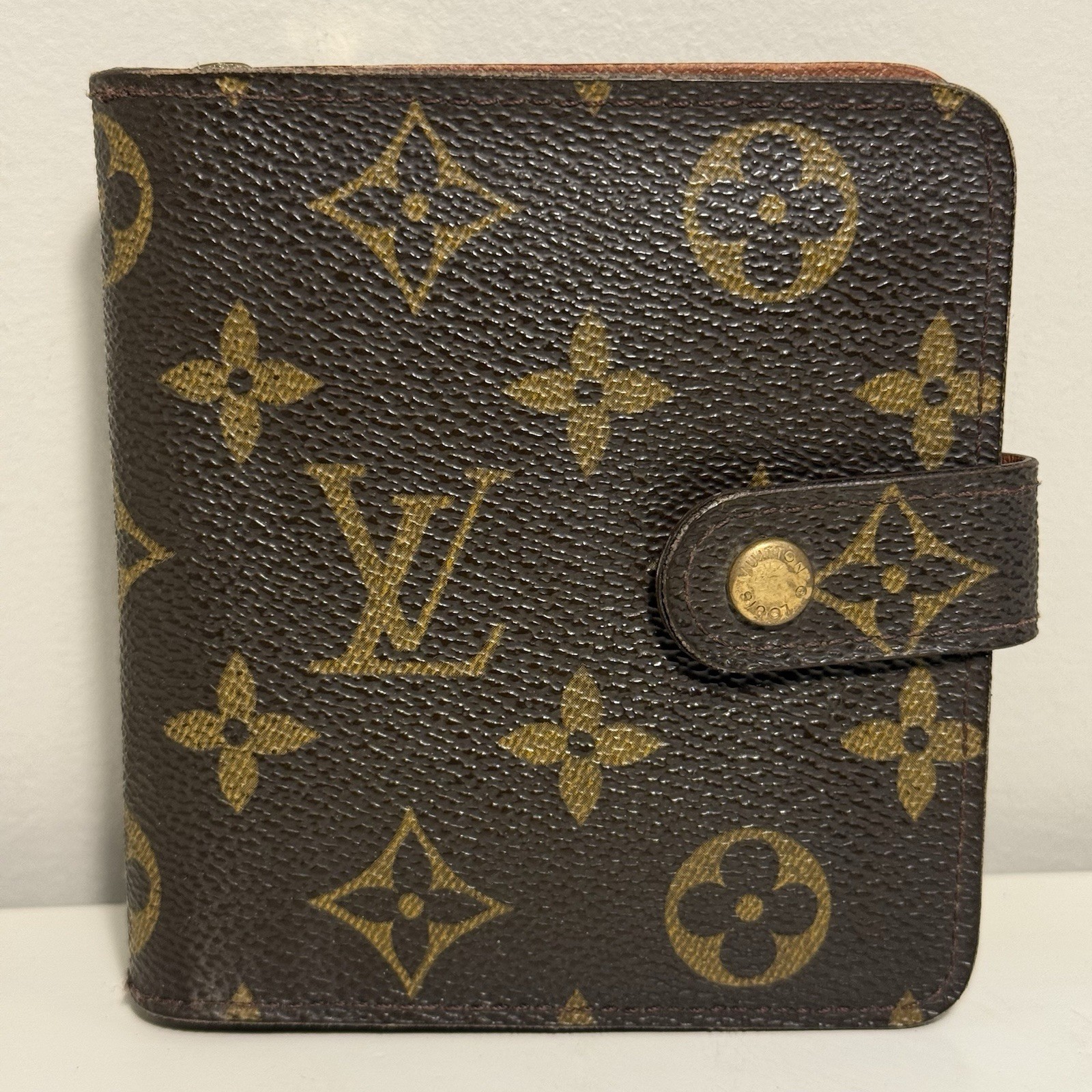 Authentic Louis Vuitton LV Monogram Compact Zip Bifold Snap Wallet Button Brown