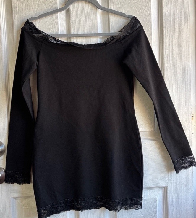 🌸Edikted Black Off Shoulder Long Sleeve Lace Trim Stretch Bodycon Mini Dress L