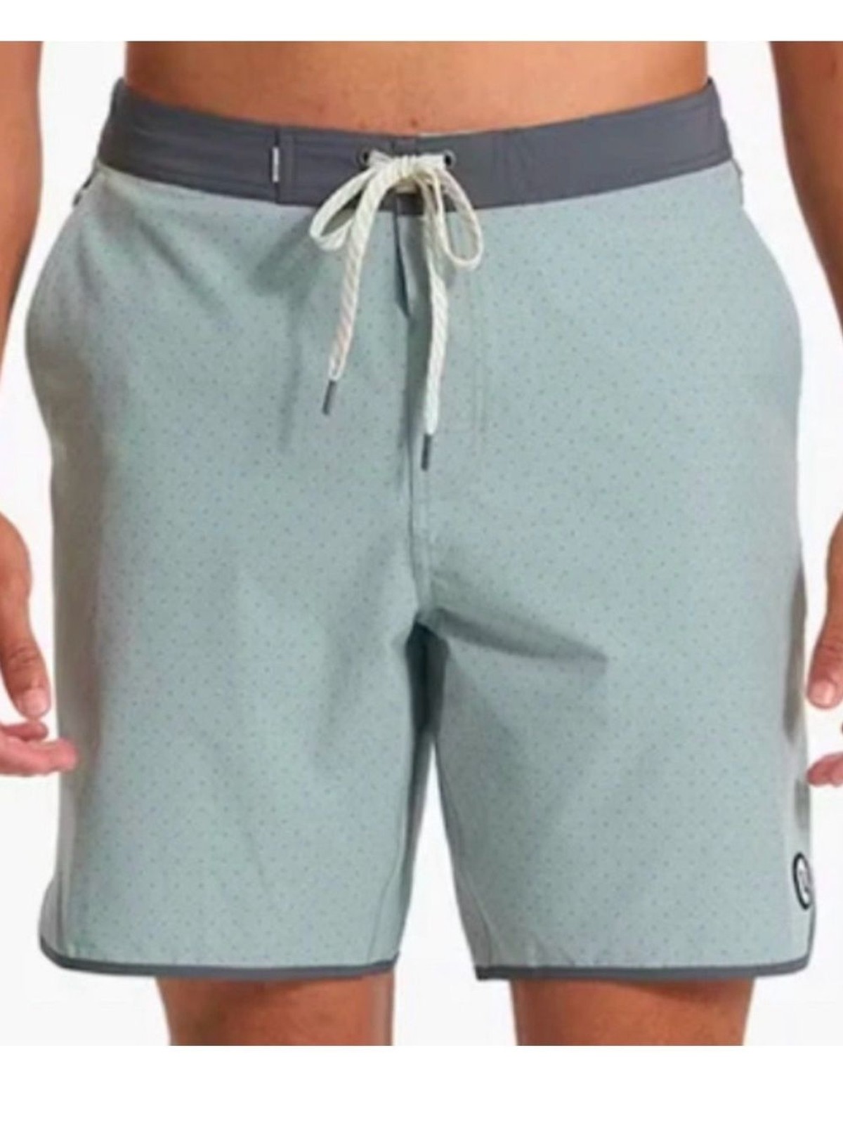 Vuori Men’s Cloud Dot Cruise Boardshort Size 36