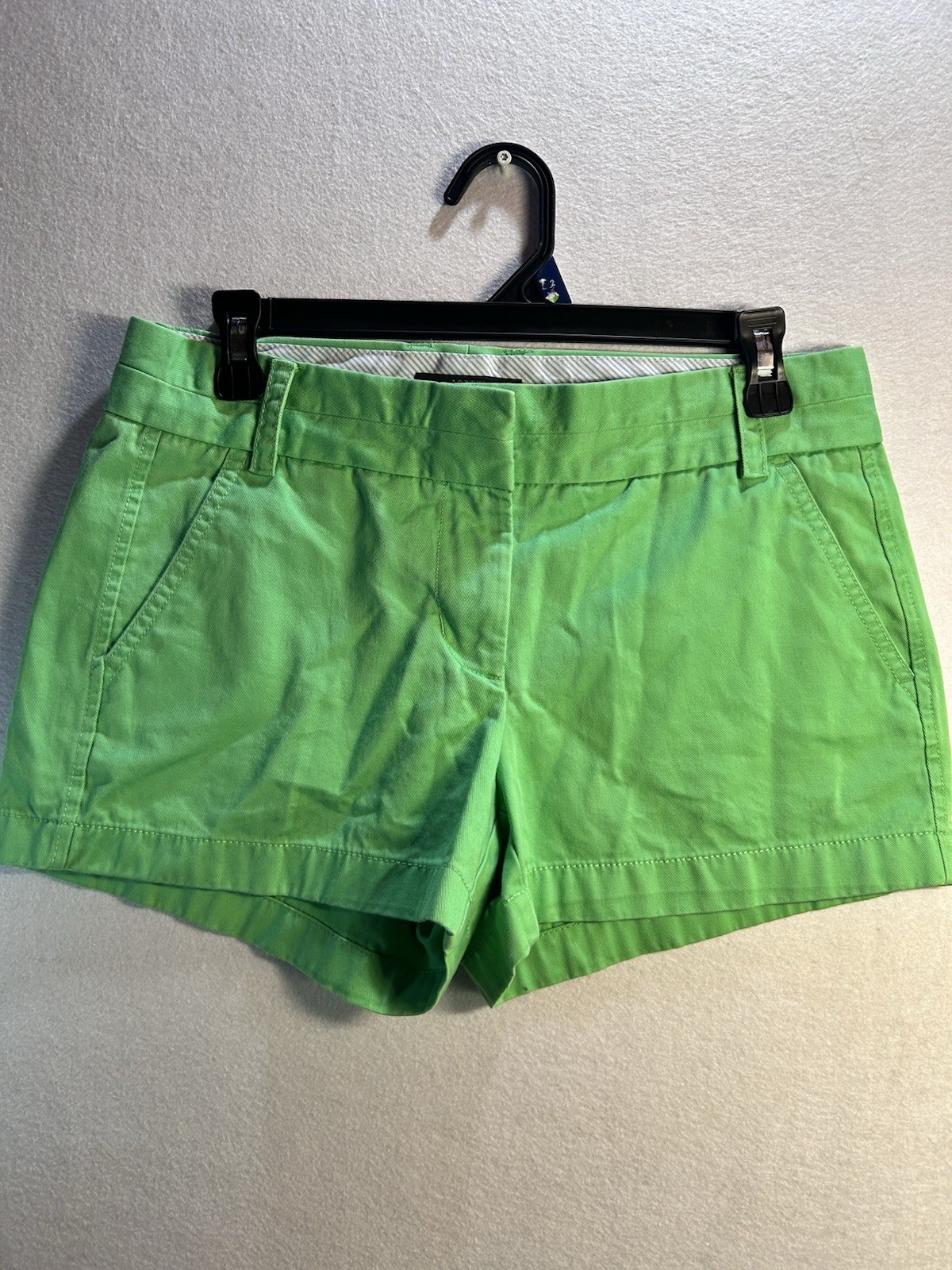 J.Crew Women’s Chino Shorts Green Cotton Twill Mid Rise Pockets 4 30W