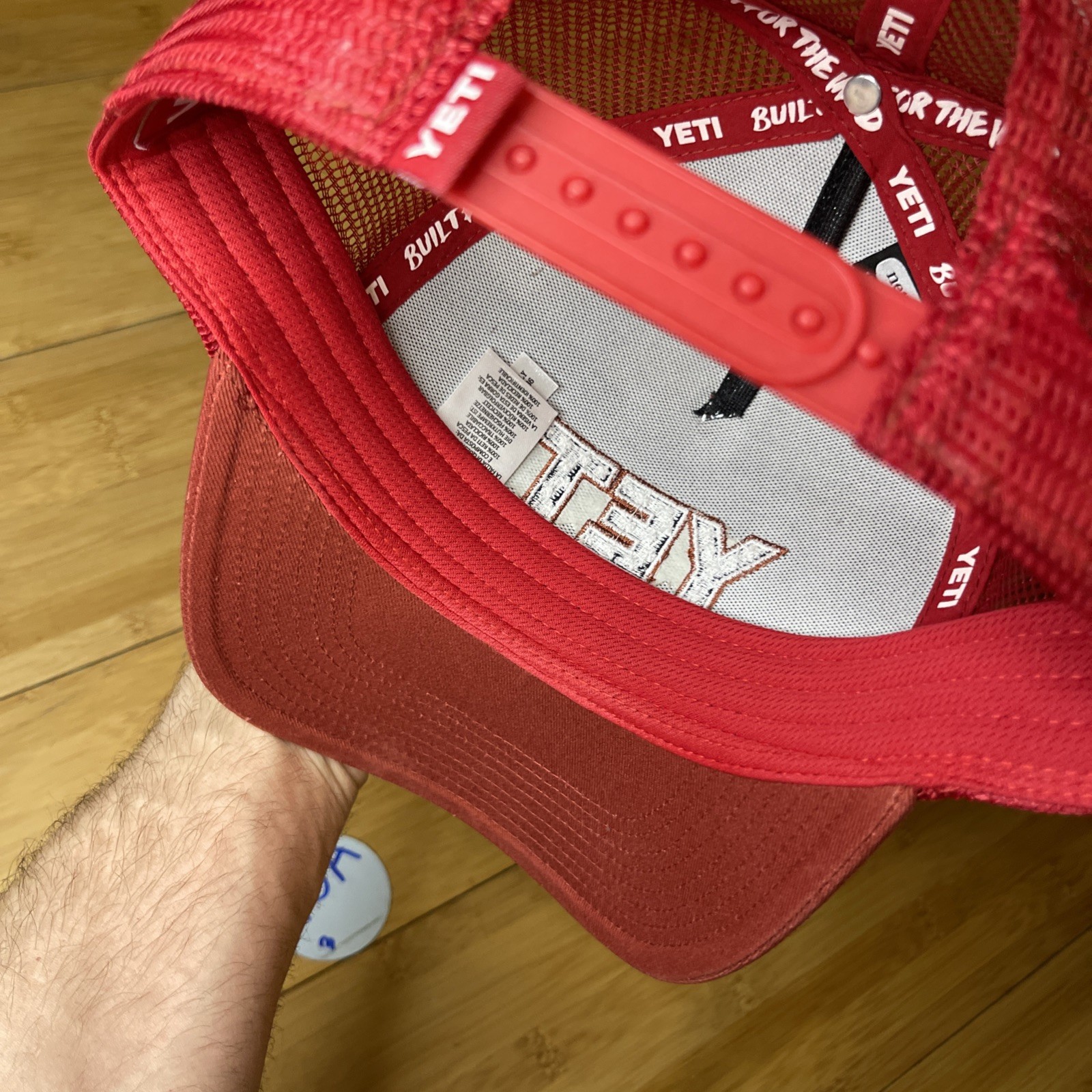 YETI Coolers Red Washed 2Tone A-Frame Mesh USA Flag Patriotic Snapback Hat VG