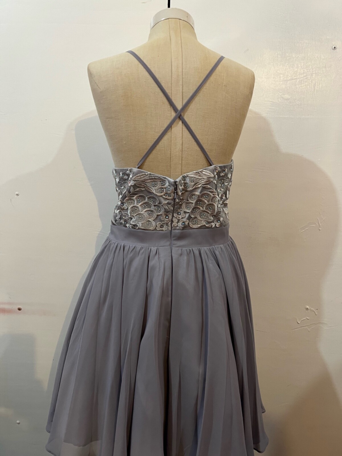 Dancing queen prom cocktail bridesmaids party silver flower dress size XL NWT