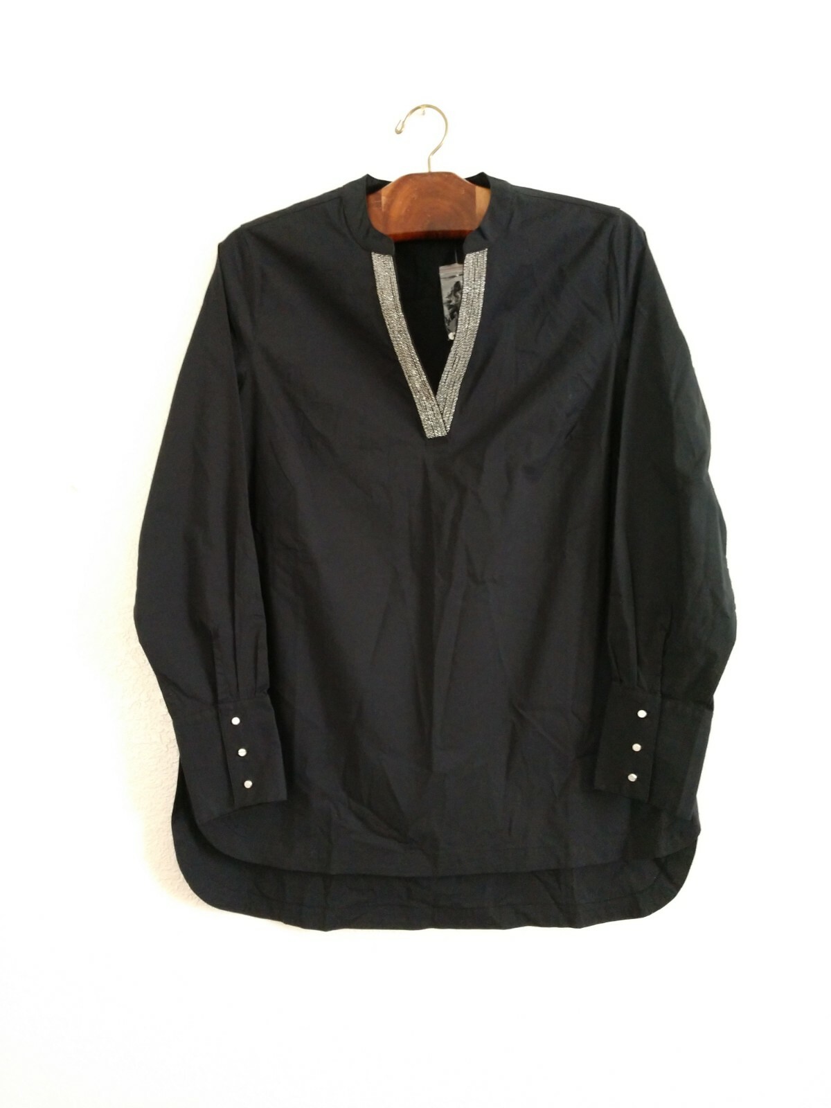 NEW Soft Surroundings Shirt Top Black V Neck Silver Bead Trim Long Sleeve Small